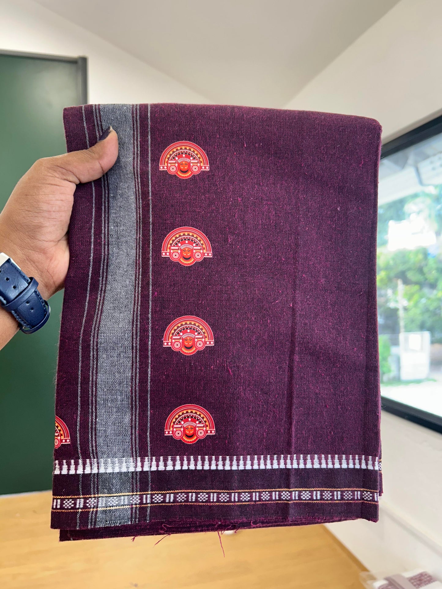 Single Kaily / Lungi - Mixed Cotton - 40s twisted - Theyyam Design Printed Kuppadam 2 inch White Stripes Kara with Wine Purple Colour Body (2 meter / 4 muzham) - 29 KK5423 GAN
