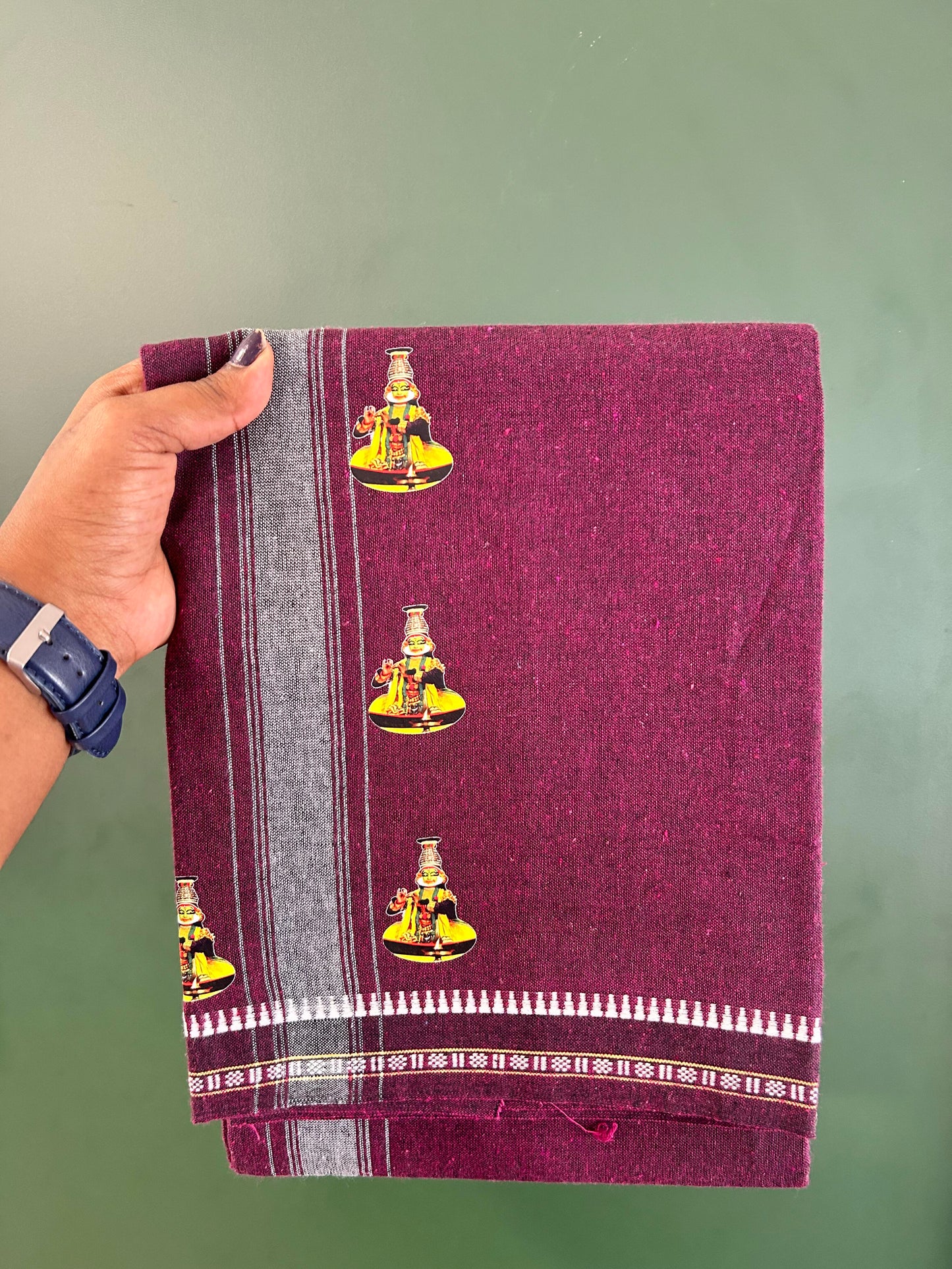 Single Kaily / Lungi - Mixed Cotton - 40s twisted - Kathakali Design Printed Kuppadam 2 inch White Stripes Kara with Wine Purple + Black Colour Body (2 meter / 4 muzham) - 34 KK5423 GAN