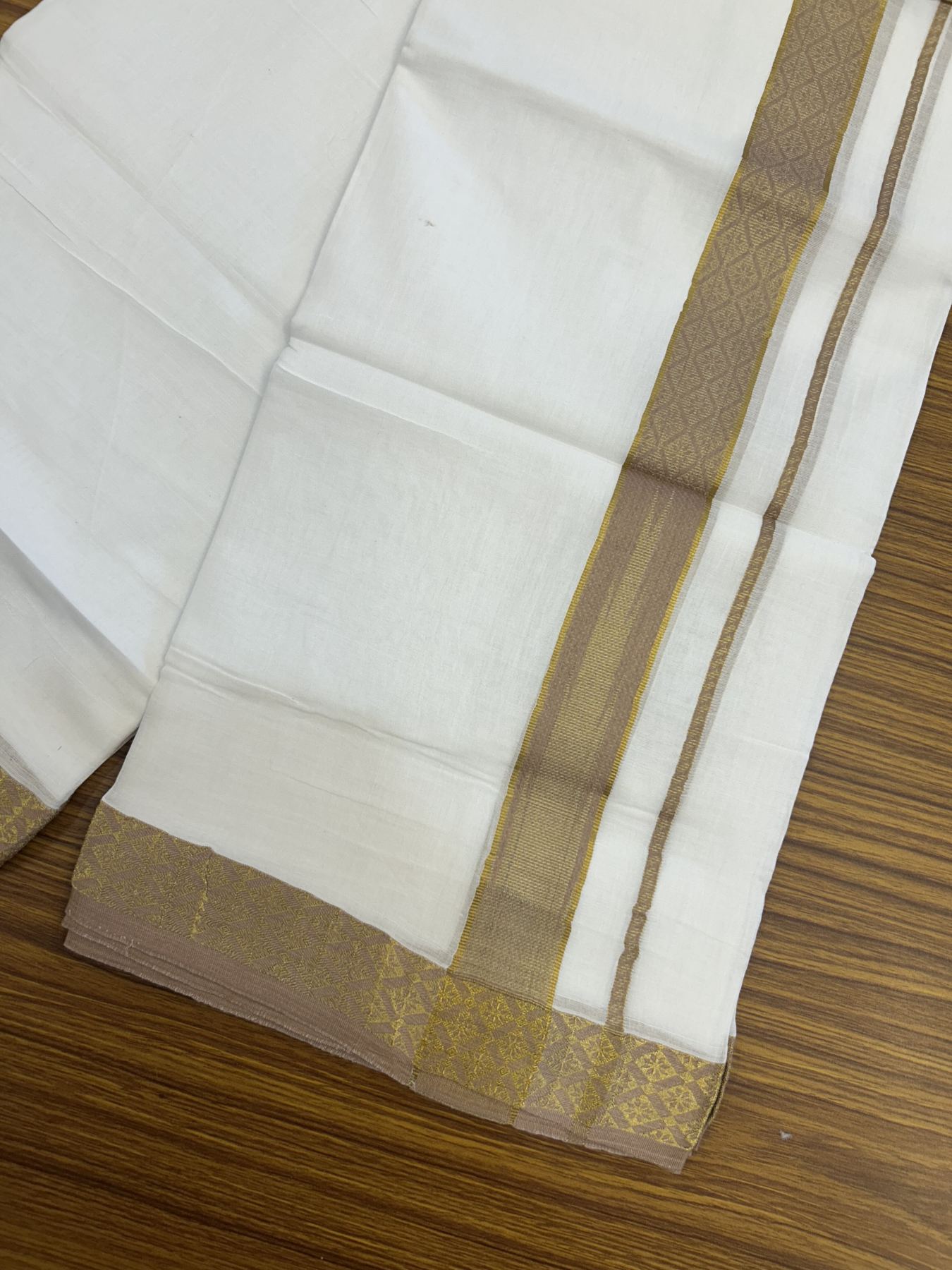 20% Discount ! KaithariKada Balaramapuram 100% Pure Cotton Double Pure White Mundu/Dhoti - 100x80 - 1.25 inch Puliyilakkara Gold Kasav & Dark Peach Jacquard Design Chutty kara 3.90 mtr (8 Muzham) - 10 KK5325 CJT