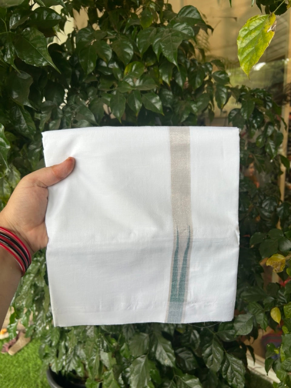 20% Discount ! Kaitharikada Balaramapuram 100% Cotton Pure White Double Mundu/Dothi - 100x80 - 1 inch Puliyilakkara Silver Kasav & Green Chutty Kara  3.90 mtr (8 muzham) - 95 KK5285  VAS