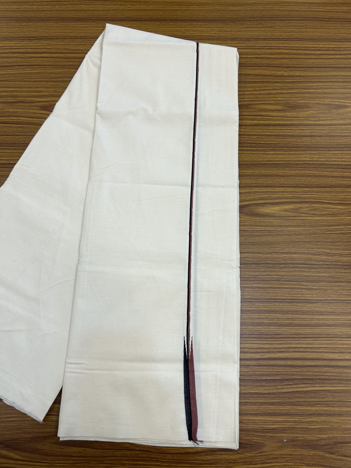 20% Discount ! KaithariKada Balaramapuram 100% Cotton Single Off White (Unbleached) Mundu/Dhoti- Twisted 100s Thread- 0.5 inch Puliyilakkara Black & Light Maroon Chutty Kara  (2 meter / 4 muzham)- 6 KK5324 ASH - Border Stitched