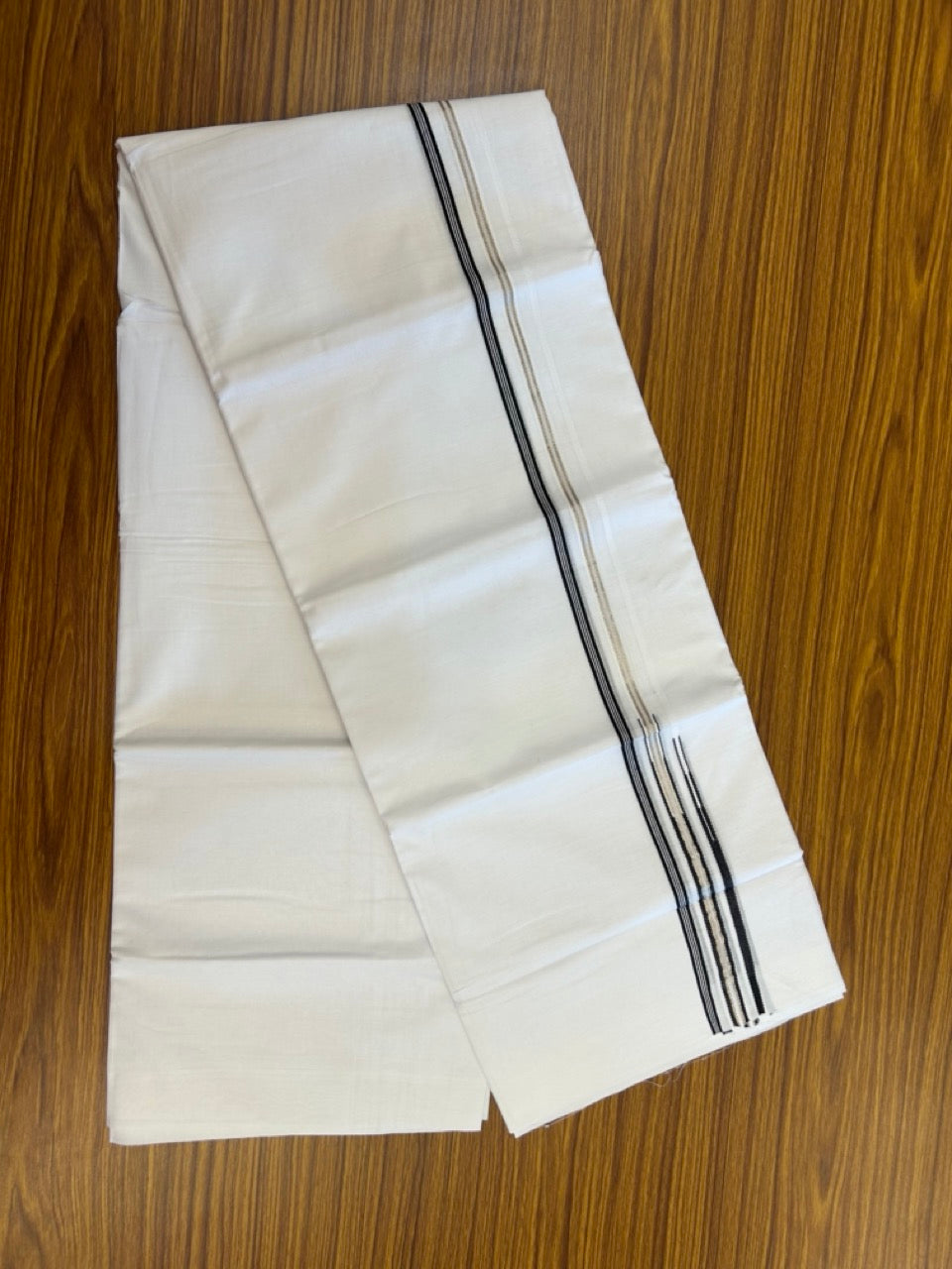 20% Discount ! Kaitharikada Balaramapuram 100% Cotton Pure White Double Mundu/Dothi - 100x80 - 0.25 inch Puliyilakkara Silver Kasav & Black One Side Double Chutty Kara  3.90 mtr (8 muzham) - 77 KK5285 VAS
