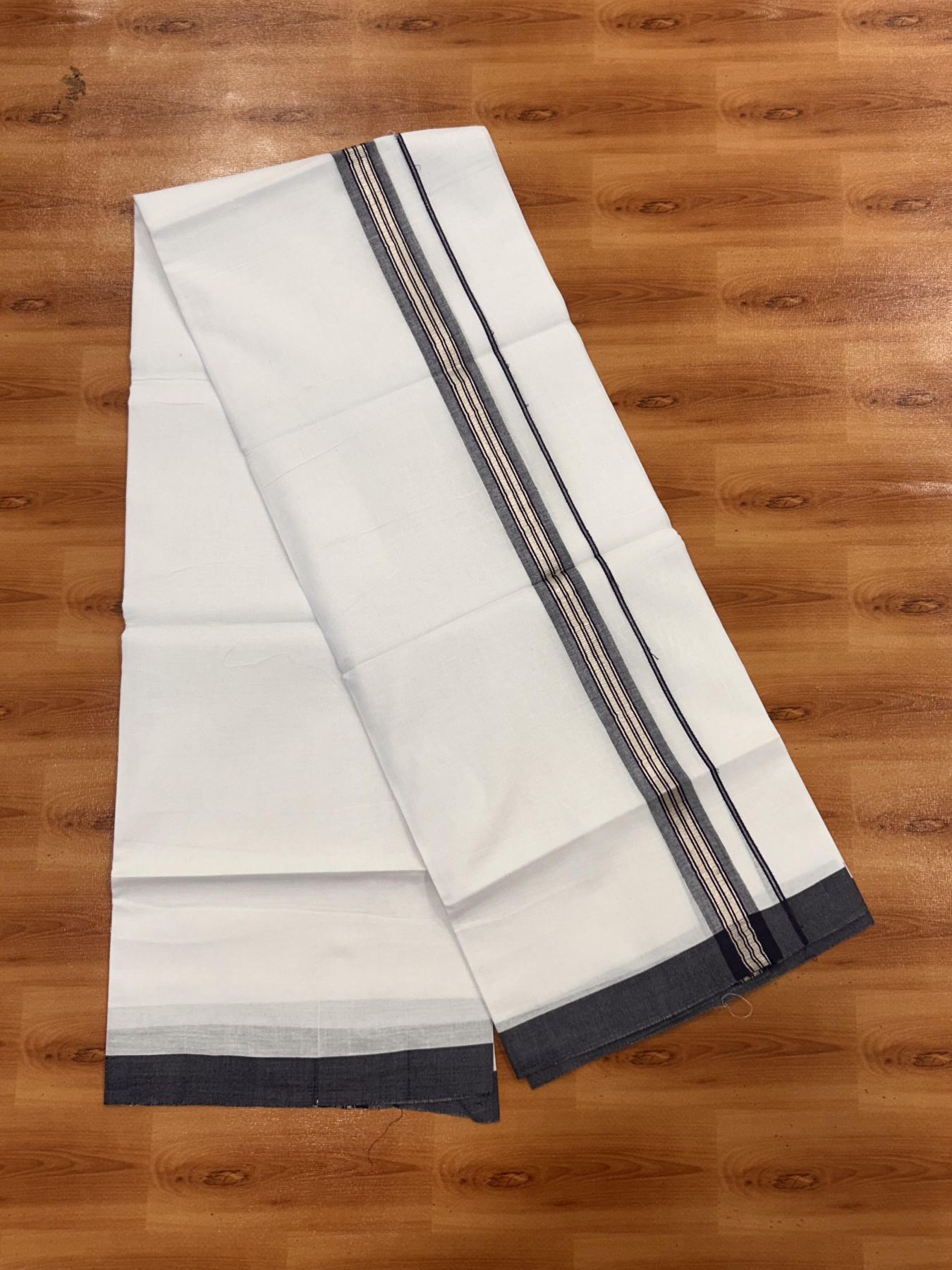 Double Pure White Mundu/Dhoti - 20% Discount !! KaithariKada Balaramapuram 100% Cotton - 60s - 1.25 Inch Navy Blue Shaded Silver Kasav Striped Kara - 3.85 mtr ( 8 muzham) - 24 KK5425 PMC