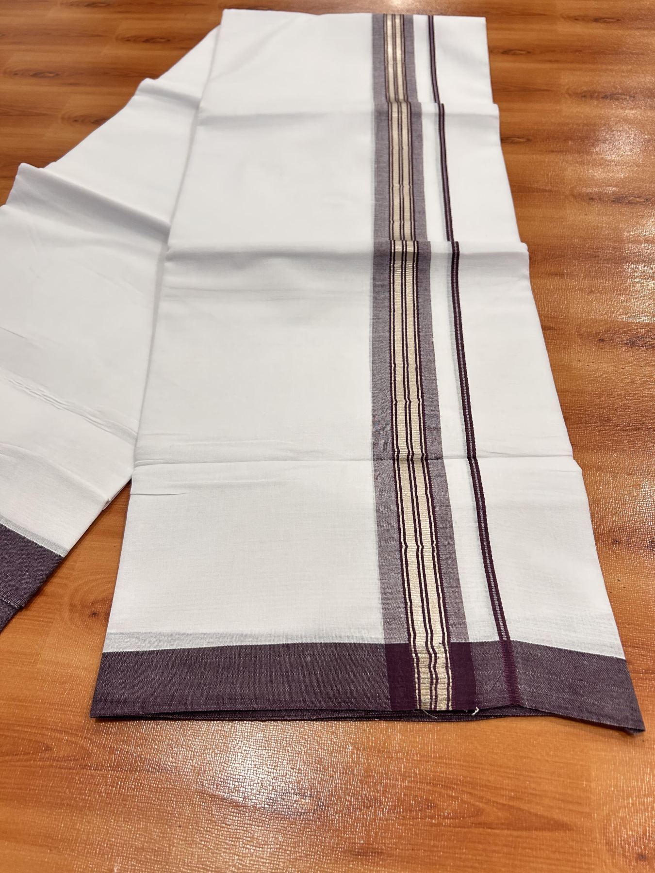 Double Pure White Mundu/Dhoti - 20% Discount !! KaithariKada Balaramapuram 100% Cotton - 60s - 1.5 Inch Plum Wine Shaded Silver Kasav Striped Kara - 3.85 mtr ( 8 muzham) - 25 KK5425 PMC
