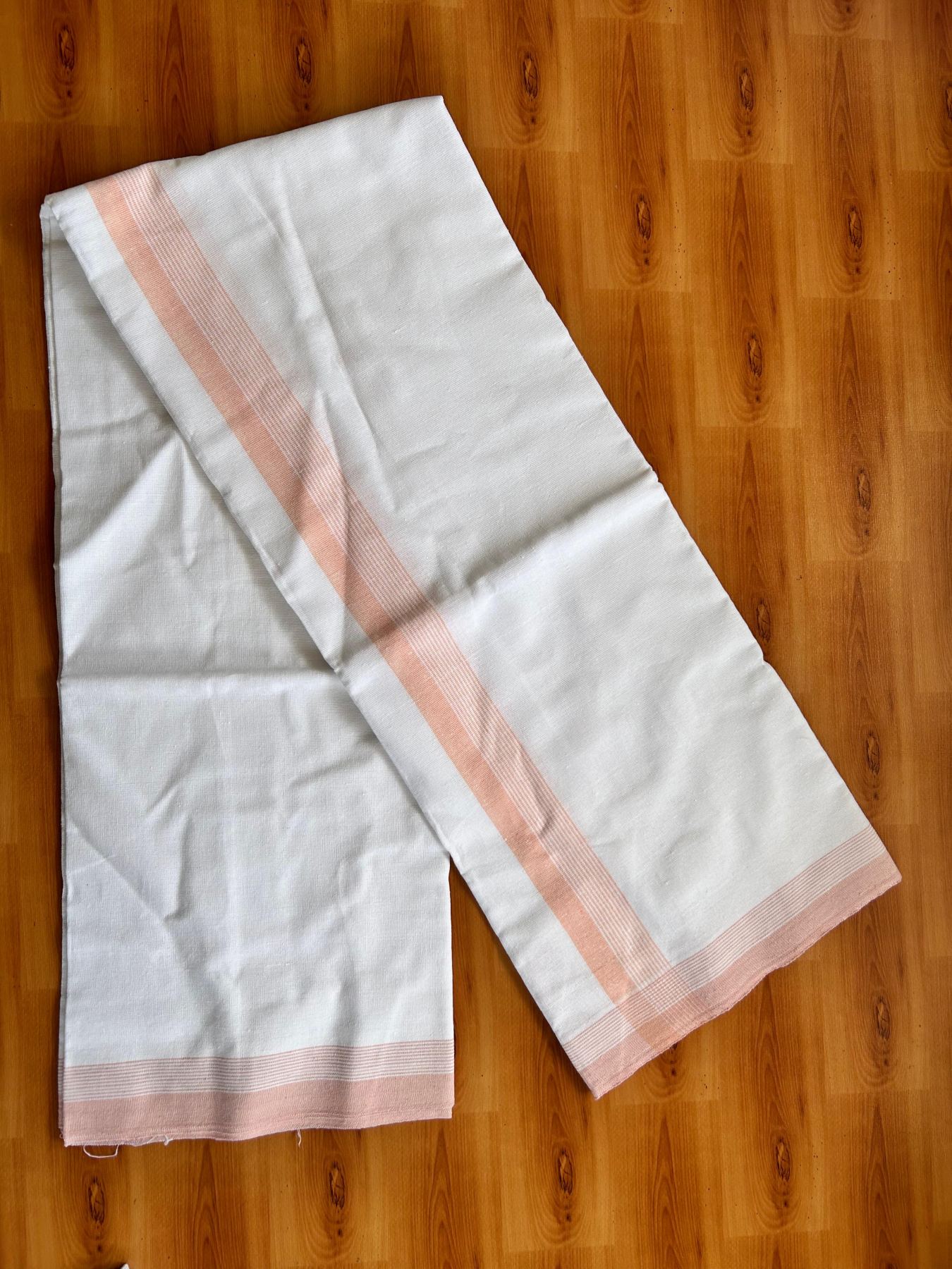 Kaitharikada - Single Kaily / Lungi - Mixed Cotton - 40s twisted - 1.75 inch Pestel Peach Stripes kara with White colour body (2 meter / 4 muzham) - 50 KK8075 SAT