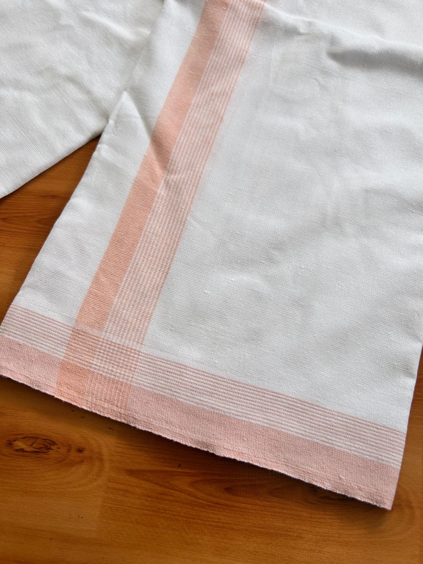 Kaitharikada - Single Kaily / Lungi - Mixed Cotton - 40s twisted - 1.75 inch Pestel Peach Stripes kara with White colour body (2 meter / 4 muzham) - 50 KK8075 SAT