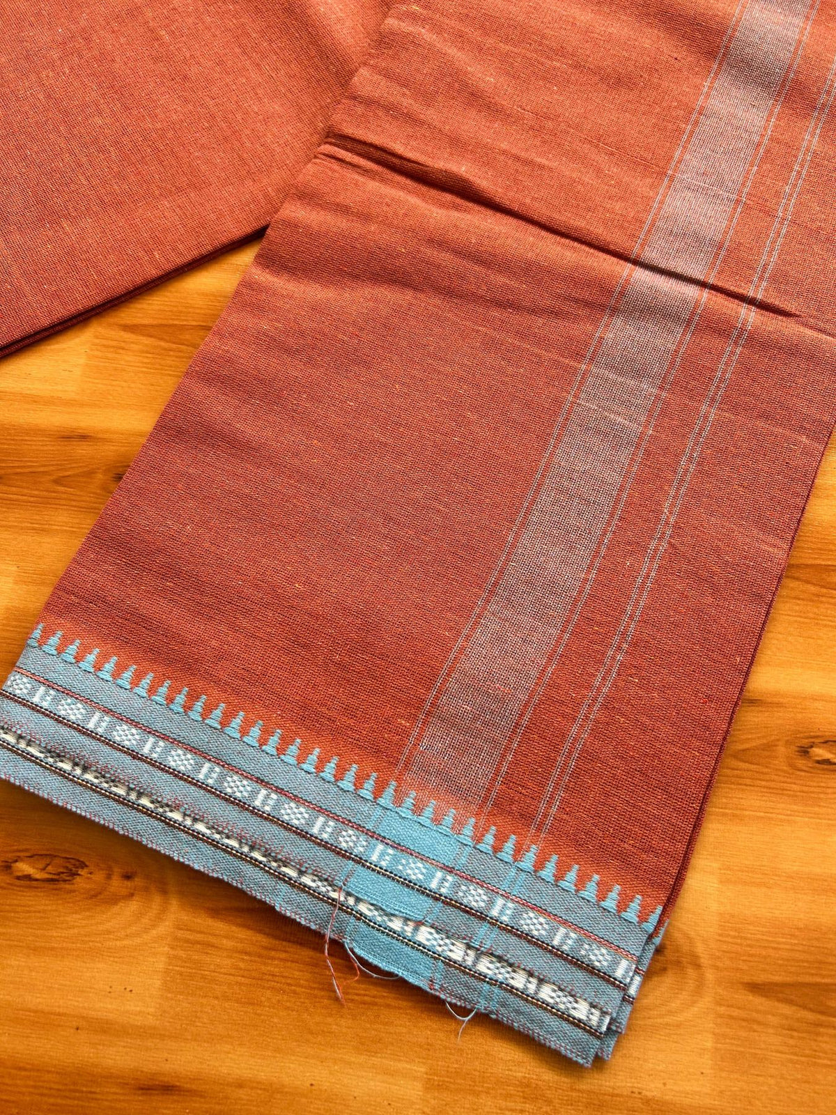Kaitharikada - Single Kaily / Lungi - Mixed Cotton - 40s twisted - 1.25 inch Sky Blue Kuppadam kara with Kavi colour body (2 meter / 4 muzham) - 61 KK8075 SAT