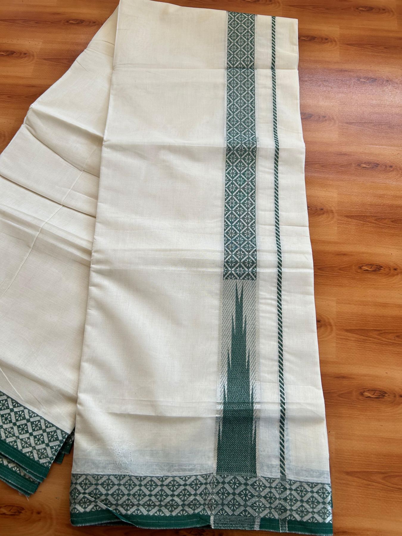 Off White (Unbleached) Double Mundu/Dhoti - 20% Discount ! KaithariKada 100% Pure Cotton - 100x80 - 1.5 inch Silver Kasav & Green Jacquard Design Chutty kara 4 mtr (8.5 Muzham) - 13 KK5494 PMC