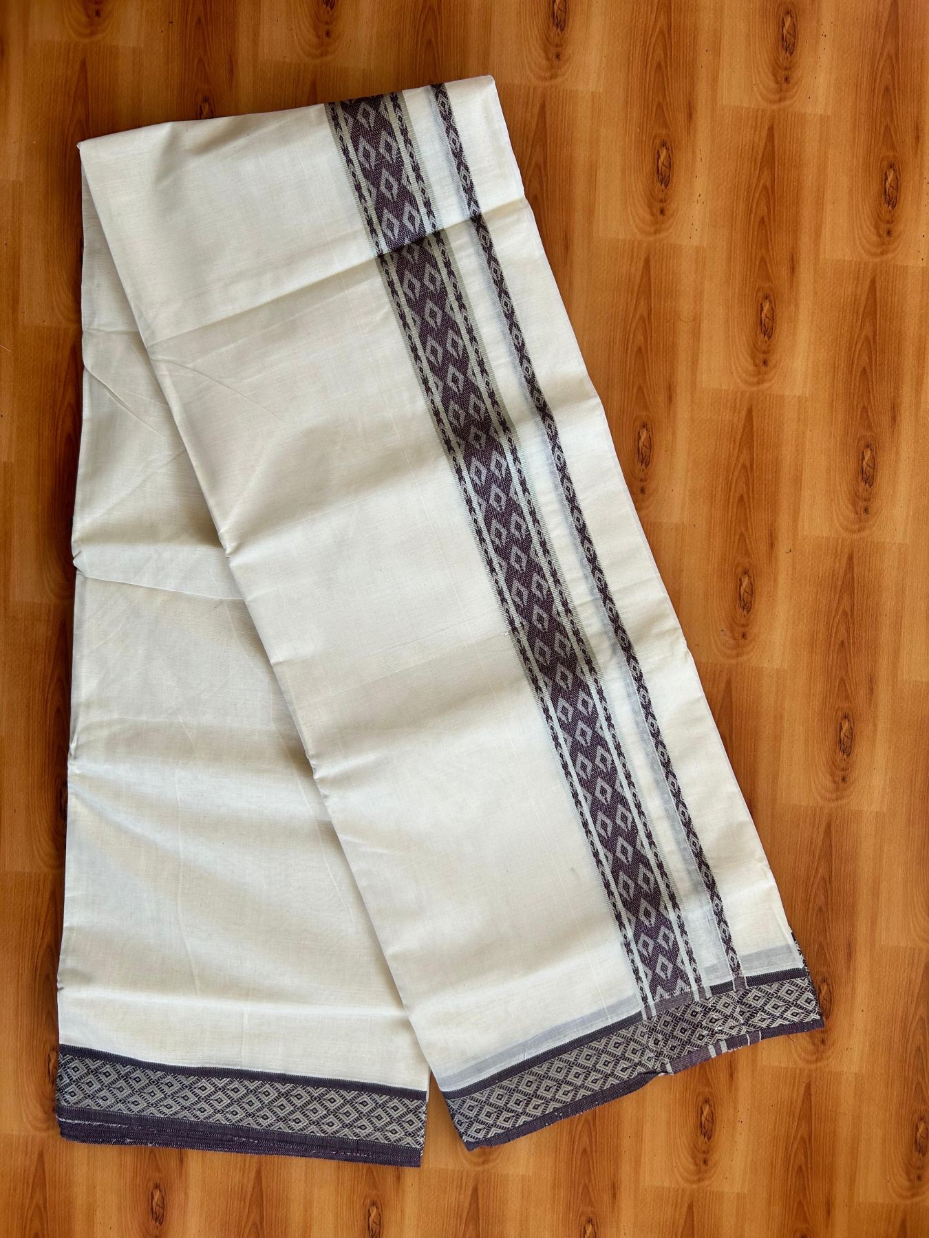 Off White (Unbleached) Double Mundu/Dhoti - 20% Discount ! KaithariKada 100% Pure Cotton - 100x80 - 1.75 inch Silver Kasav & Dark Purple Jacquard Design kara 4 mtr (8.5 Muzham) - 17 KK5494 PMC