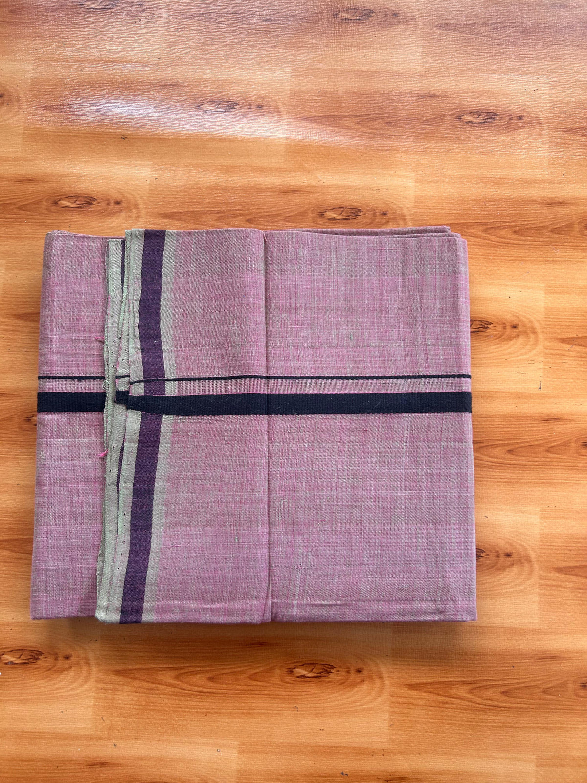 Kerala Handloom Single Kaily/Lungi - KaithariKada 100% Pure Cotton - 40s - 0.5 cm Black Kara With Pink & Olive Green Shaded colour Body - (2 meter / 4 muzham) - 6 KK5539 ELA