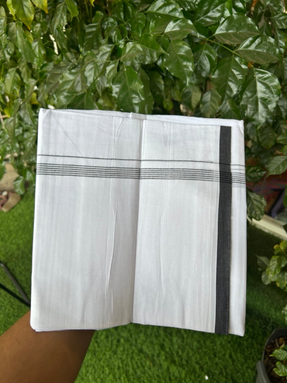 20% Discount ! Kaitharikada Balaramapuram 100% Cotton Pure White Double Mundu/Dothi - 100x80 - 0.5 inch Black Striped Kara 3.90 mtr (8 muzham) - 67 KK5285 VAS