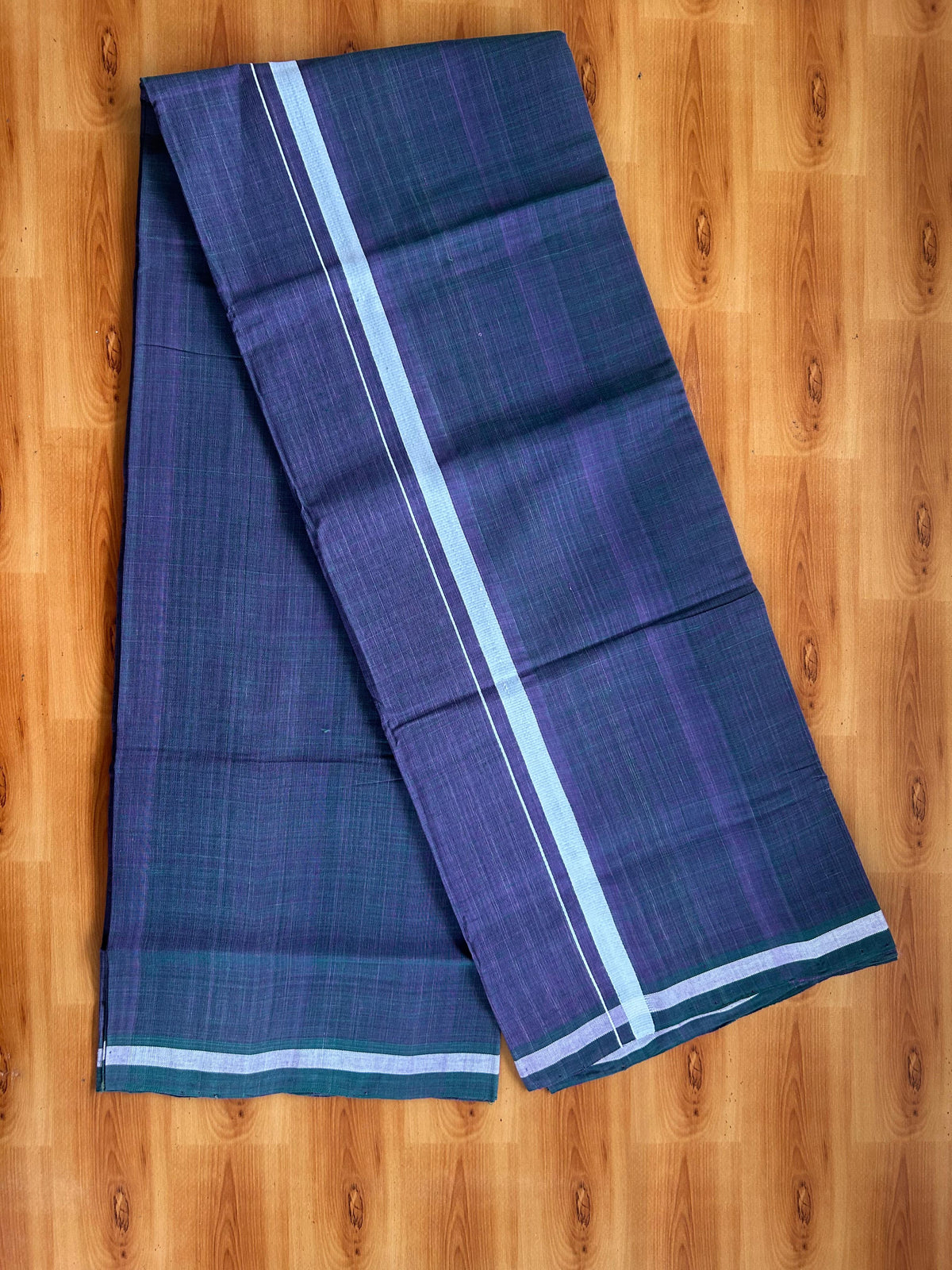 Kerala Handloom Single Kaily/Lungi - KaithariKada 100% Pure Cotton - 40s - 0.5 cm White Kara With Purple & Peacock Green Shaded colour Body - (2 meter / 4 muzham) - 10 KK5539 ELA