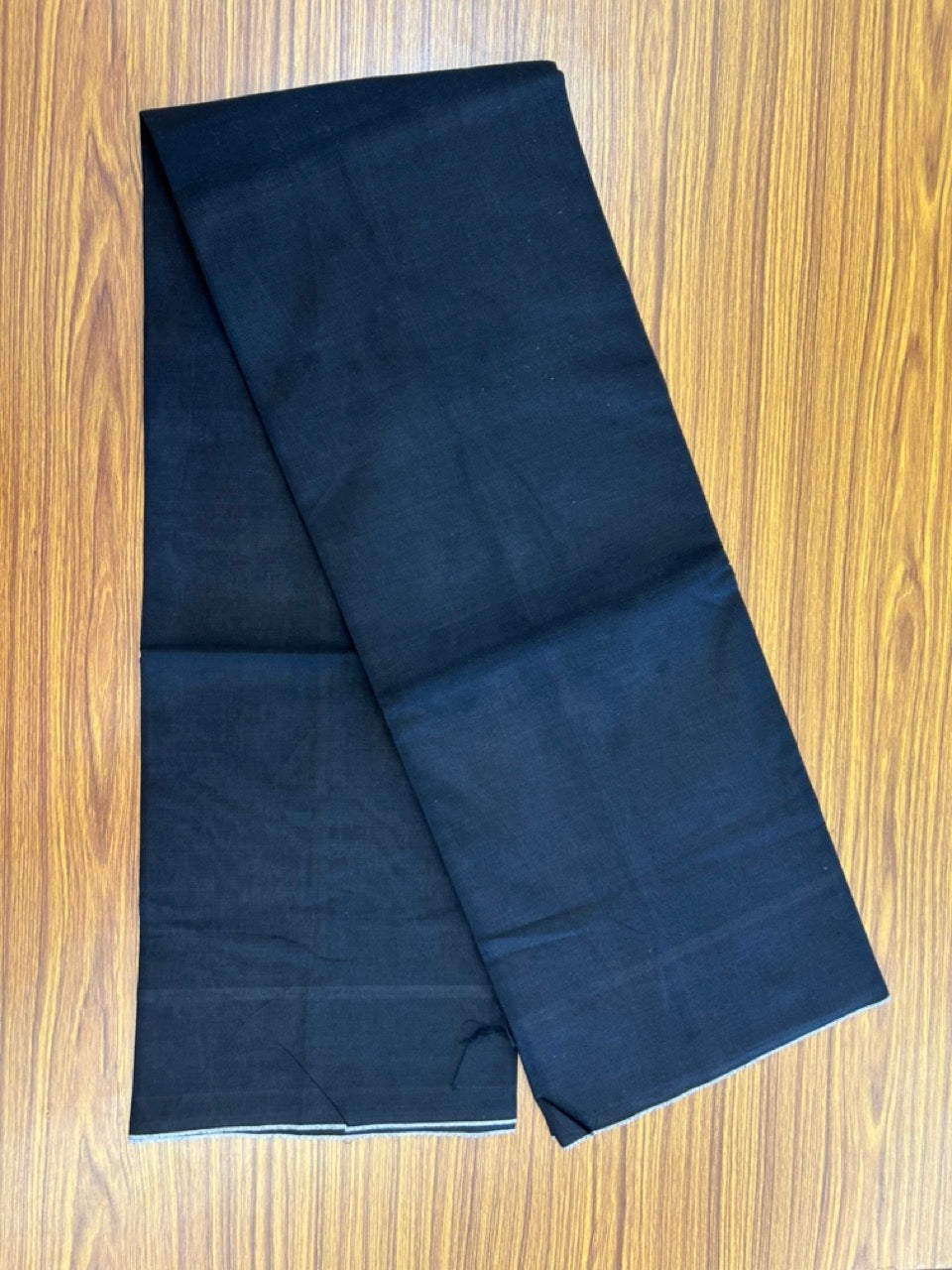 Premium Kathar Type Kavi Mund Pure cotton - Kaitharikada - Single Kaily / Lungi - 0.1 inch White thin kara Border with Black colour body (2 meter / 4 muzham) - 15 KK8039 MUT