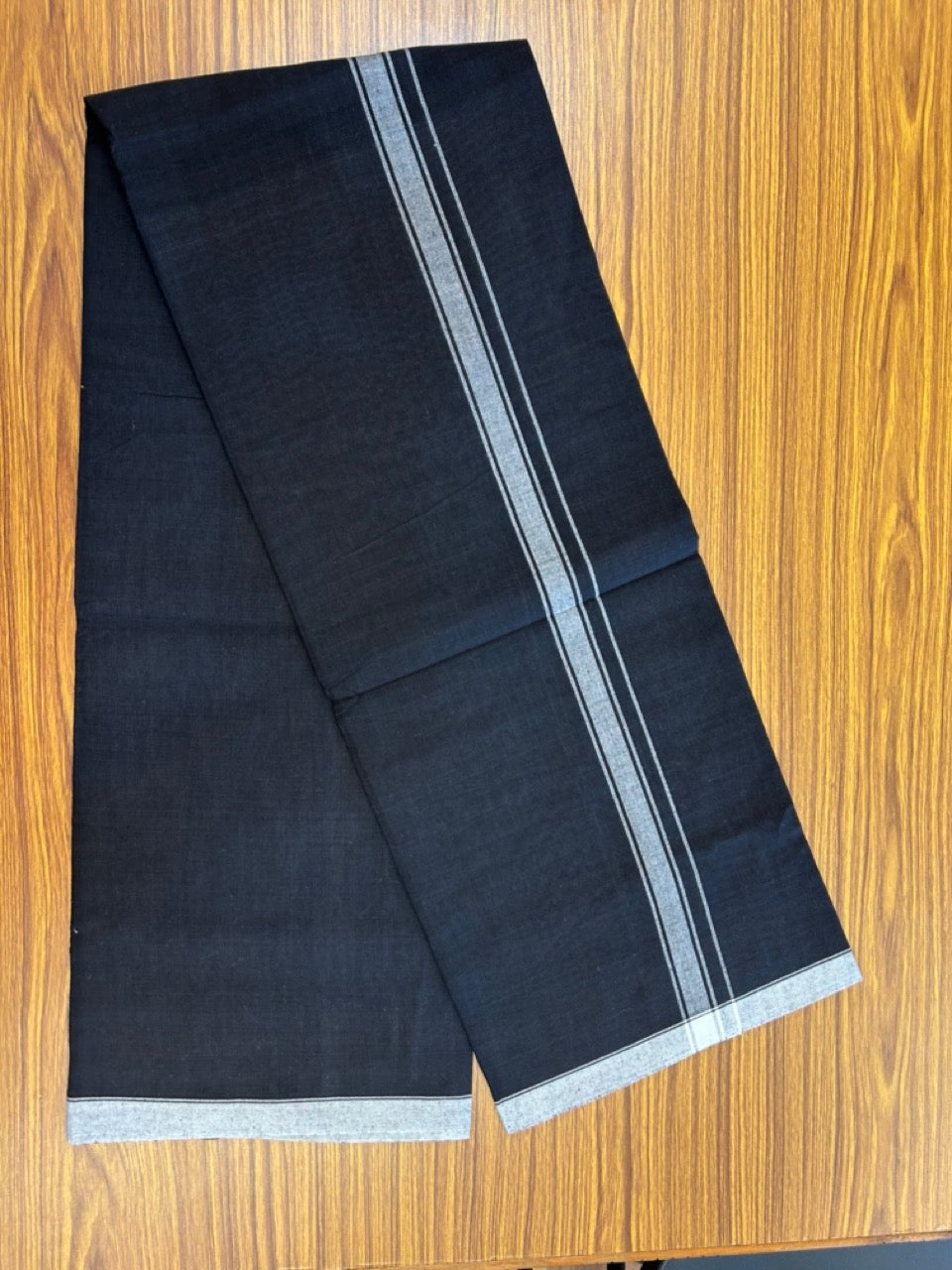 Premium Kathar Type Kavi Mund Pure cotton - Kaitharikada - Single Kaily / Lungi - 0.75 inch White thin kara , Border with Black colour body (2 meter / 4 muzham) - 16 KK8039 MUT