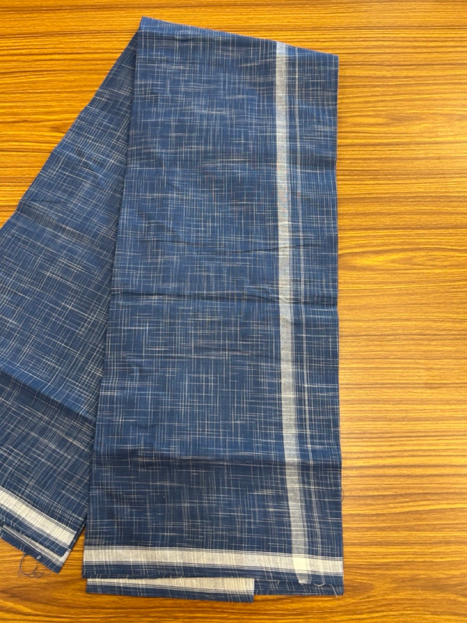 Premium Kathar Type Kavi Mund Pure cotton - Kaitharikada - Single Kaily / Lungi - 0.75 inch White Stripes kara Plain Border with Blue & White Stripes colour body (2 meter / 4 muzham) - 24 KK8039 MUT