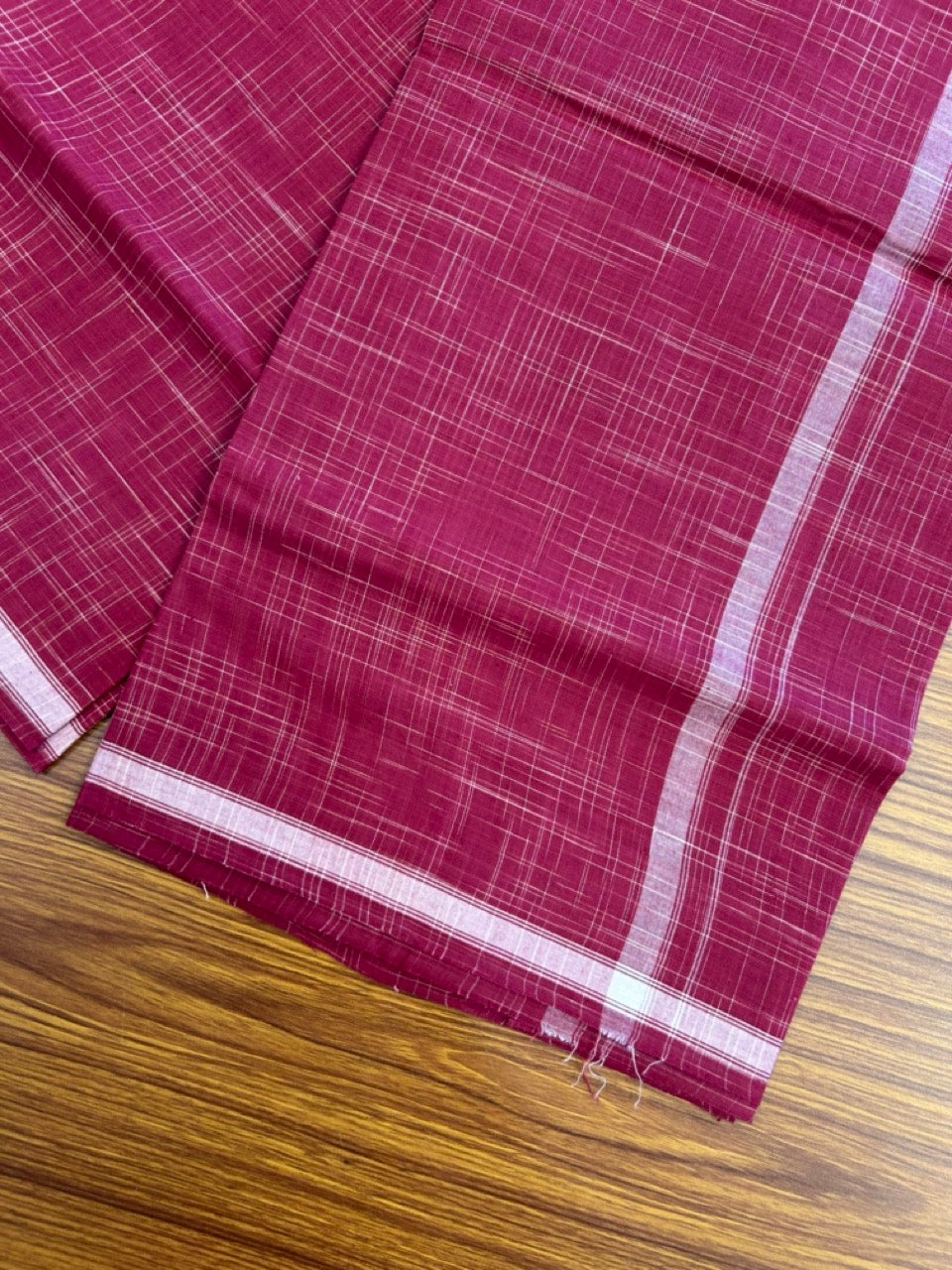 Premium Kathar Type Kavi Mund Pure cotton - Kaitharikada - Single Kaily / Lungi - 0.75 inch White Stripes kara Plain Border with Pinkish Maroon & White Stripes colour body (2 meter / 4 muzham) - 27 KK8039 MUT