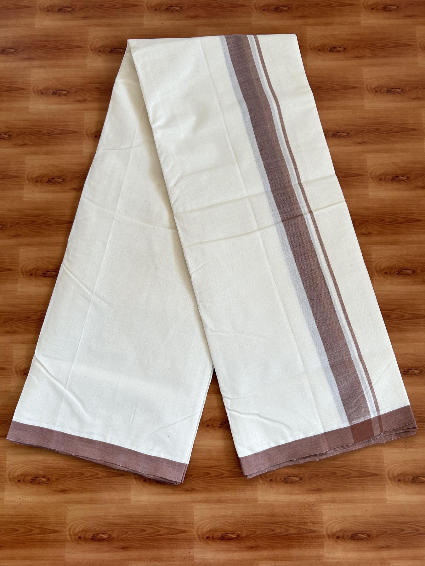 Double Off White (Unbleached) Mundu/Dhoti- 25% Discount! KaithariKada Handloom Millpaav - Kerala Handloom - Cotton - 80x90 - 1.25 inch Brown Mulloth Kara 4 meter (8.5 Muzham) - 6 KK5396 RAM