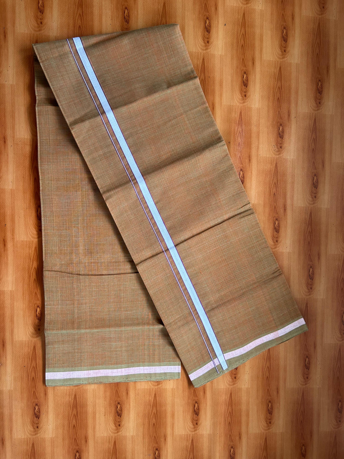 Kerala Handloom Single Kaily/Lungi - KaithariKada 100% Pure Cotton - 40s - 0.5 cm White & Violet Kara With Light Orange & Pastel Olive Shaded colour Body - (2 meter / 4 muzham) - 26 KK5539 ELA