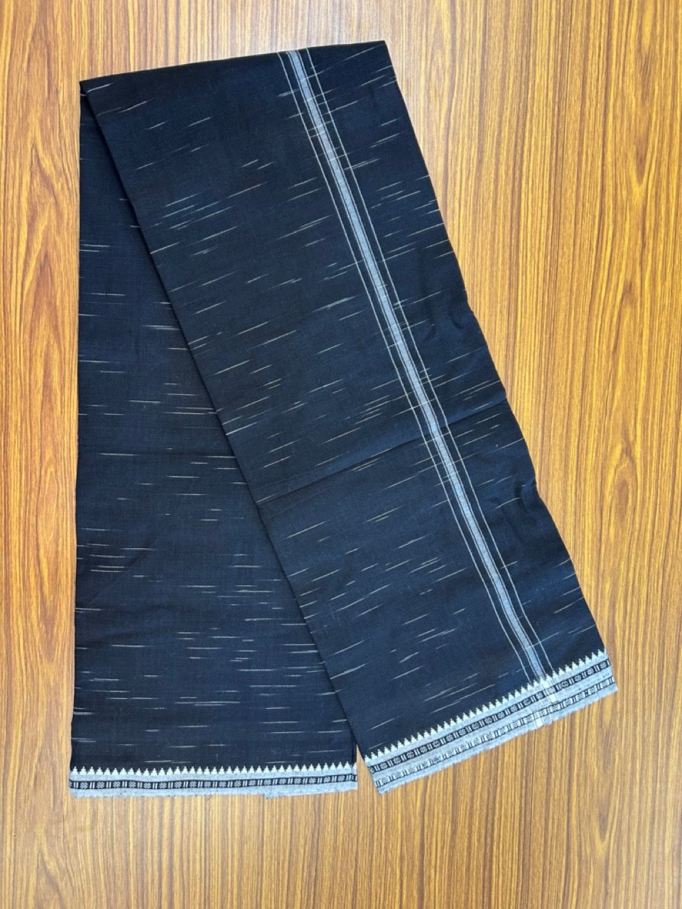 Premium Kathar Type Kavi Mund Pure cotton - Kaitharikada - Single Kaily / Lungi - 1 inch White Stripes Kara kuppadam Border with Black colour body (2 meter / 4 muzham) - 7 KK8039 MUT