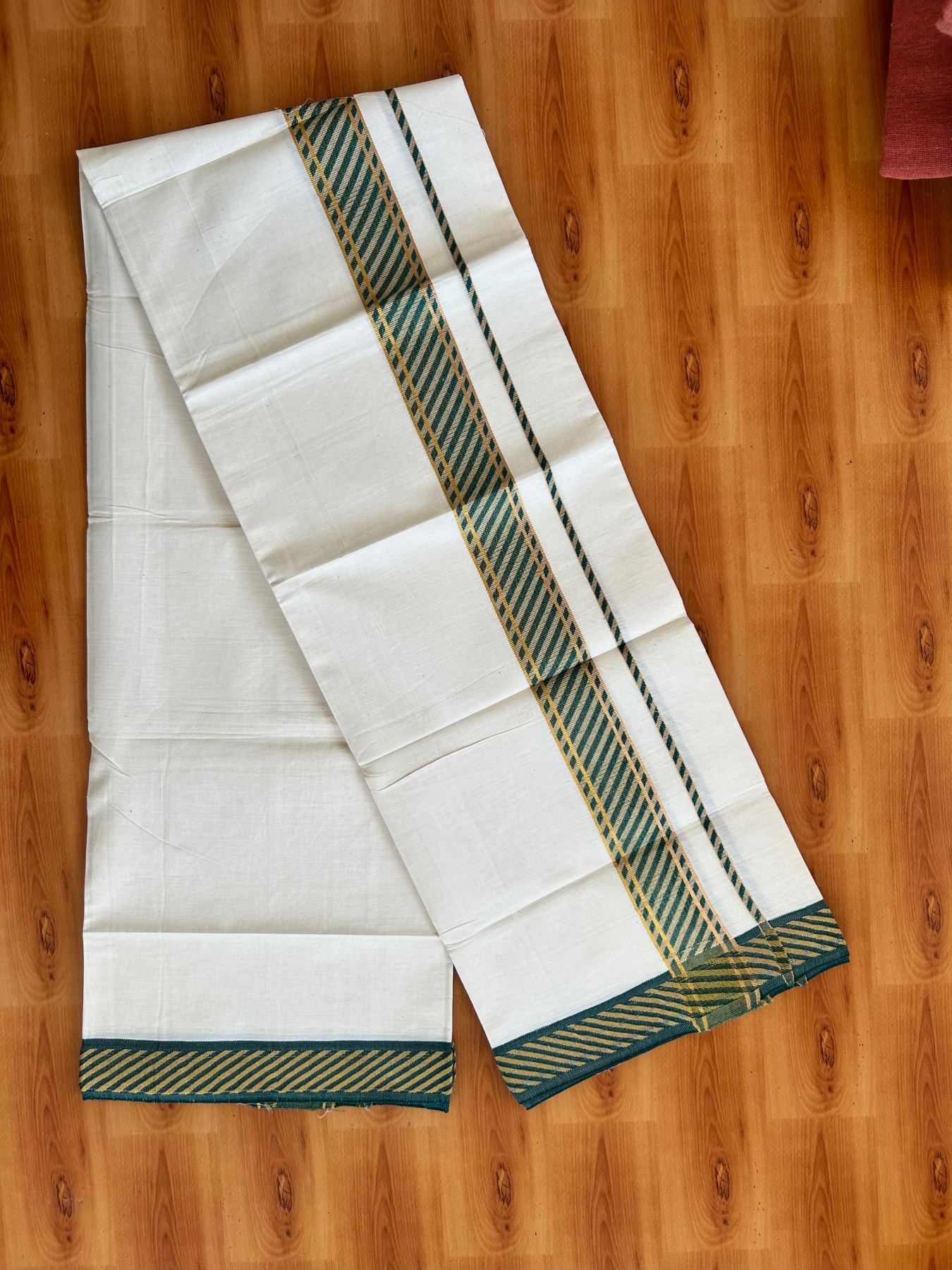 Single Off White (Unbleached) Mundu/Dhoti - 20% Discount ! KaithariKada 100% Pure Cotton - 70X30 - 1.75 inch Gold Kasav & Peacock Green Jacquard Design kara 2 mtr (4 Muzham) - 24 KK5494 PMC