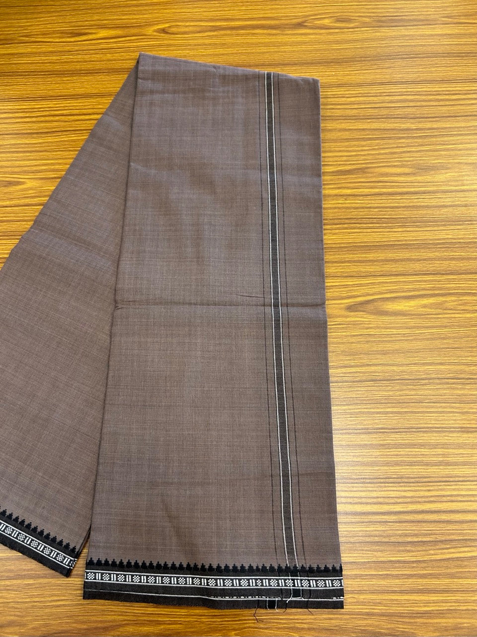Premium Kathar Type Kavi Mund Pure cotton - Kaitharikada - Single Kaily / Lungi - 1 inch Black &White Stripes Kara kuppadam Border with Purplish Grey colour body (2 meter / 4 muzham) - 8 KK8039 MUT