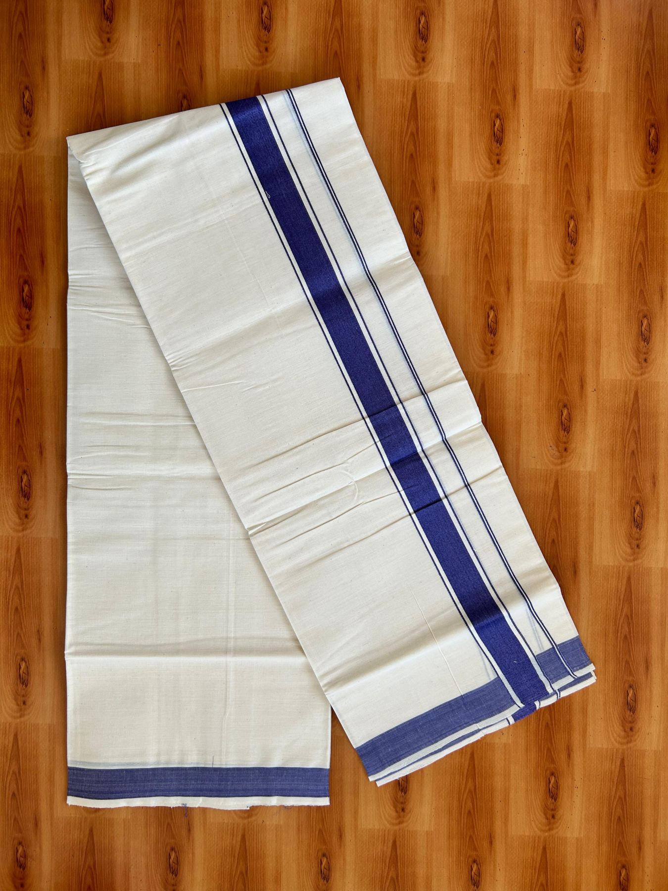 Single Off White - (Unbleached) Mundu/Dhoti - KaithariKada Balaramapuram Pure Cotton 70x30 - 1.5 inch Blue Striped Kara (2 meter /4 muzham) - 34 KK5494 PMC