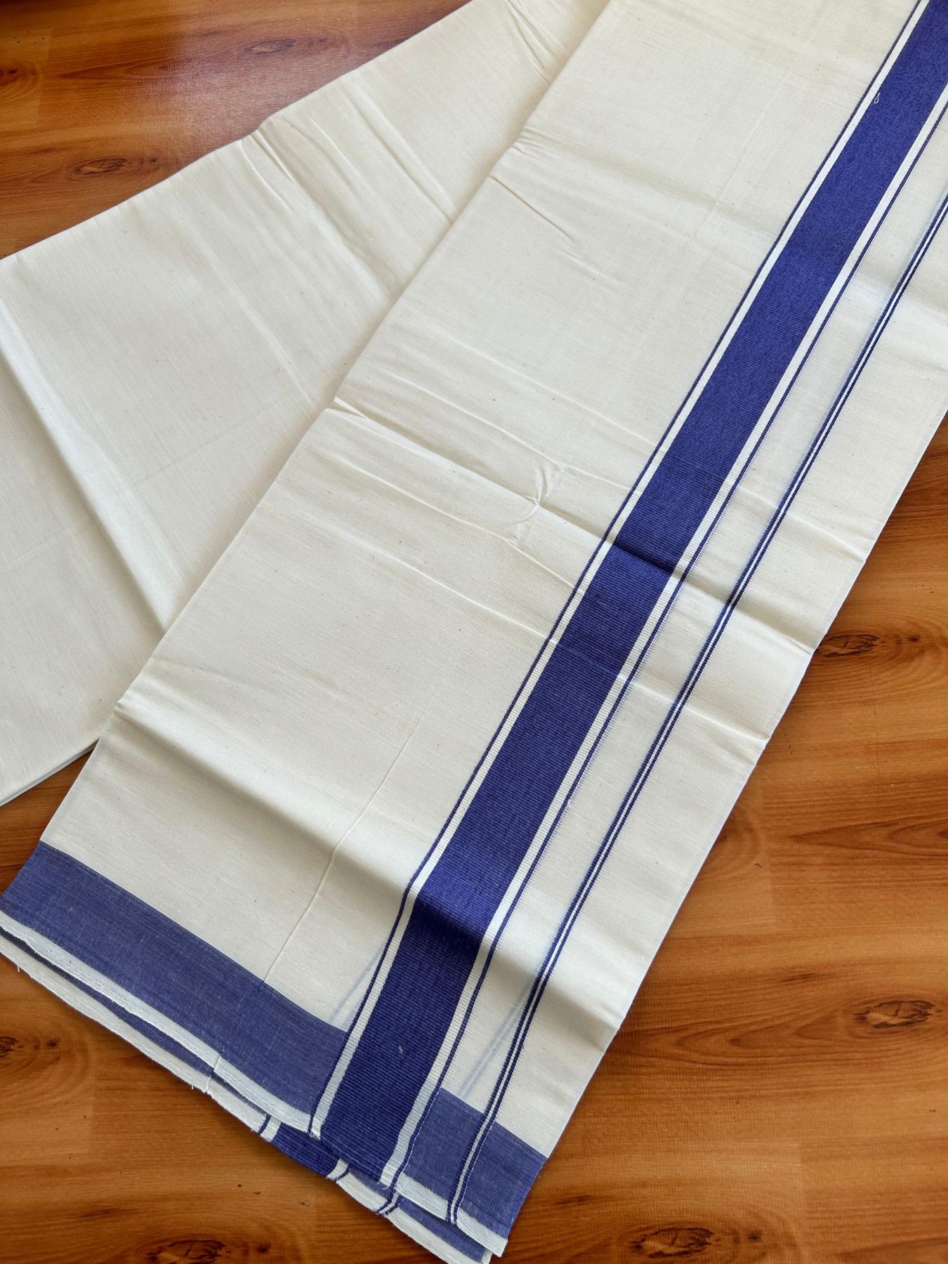 Single Off White - (Unbleached) Mundu/Dhoti - KaithariKada Balaramapuram Pure Cotton 70x30 - 1.5 inch Blue Striped Kara (2 meter /4 muzham) - 34 KK5494 PMC