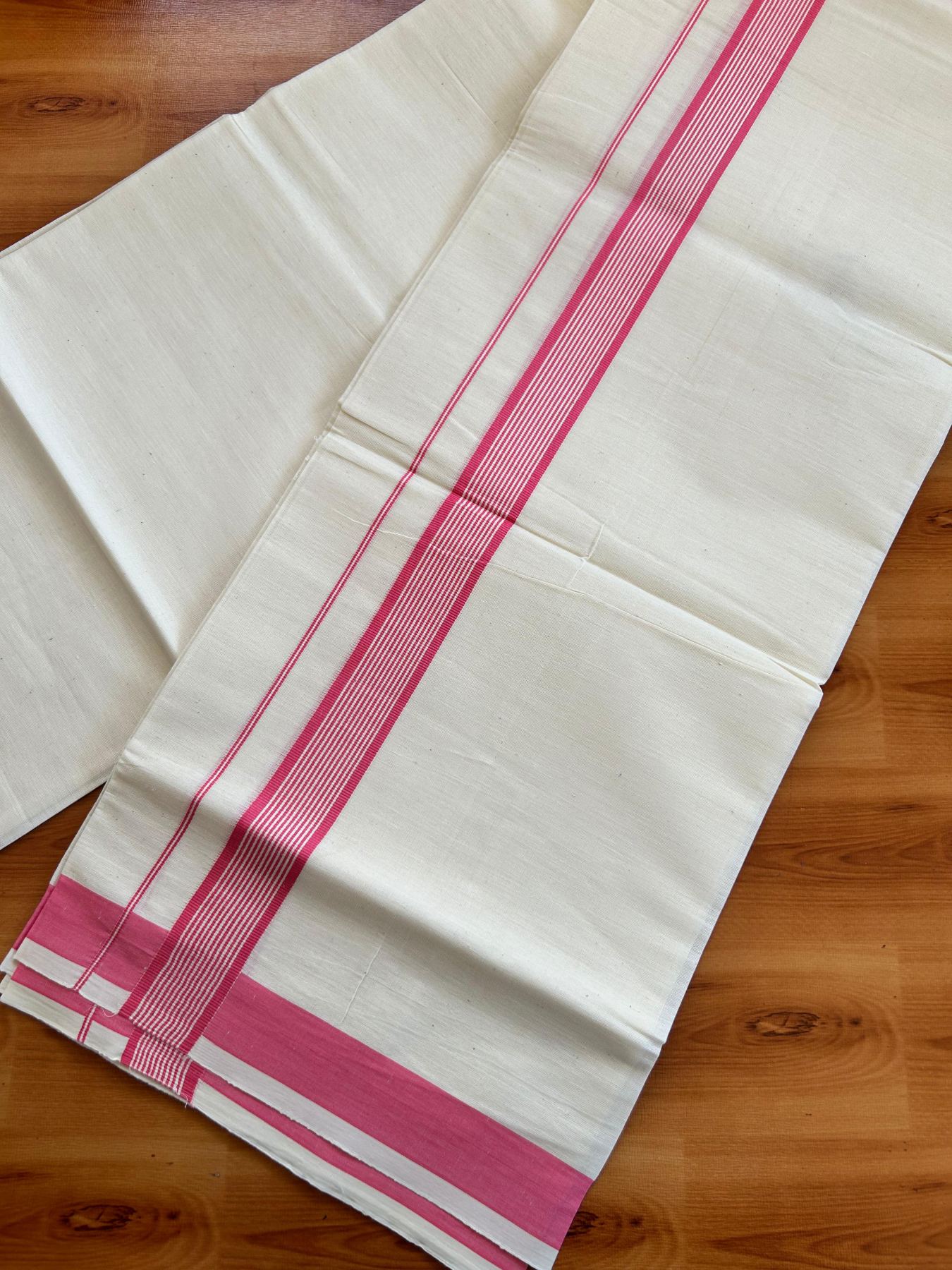 Single Off White - (Unbleached) Mundu/Dhoti - KaithariKada Balaramapuram Pure Cotton 70x30 - 1.25 inch Pink Striped Kara (2 meter /4 muzham) - 28 KK5494 PMC