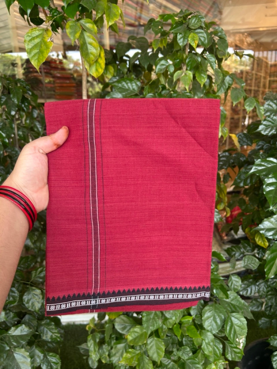 Premium Kathar Type Kavi Mund Pure cotton - Kaitharikada - Single Kaily / Lungi - 1 inch Black & White Stripes Kara kuppadam Border with Maroon colour body (2 meter / 4 muzham) - 14 KK8039 MUT