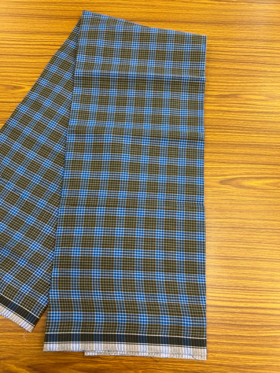 Premium Kathar Type Mund Pure cotton - Kaitharikada - Single Kaily / Lungi - 0.5 inch White Border with Olive Green , Blue & Black Stripes body 2.10 mtr (2.10 meter / 4 muzham) - 36 KK8039 MUT