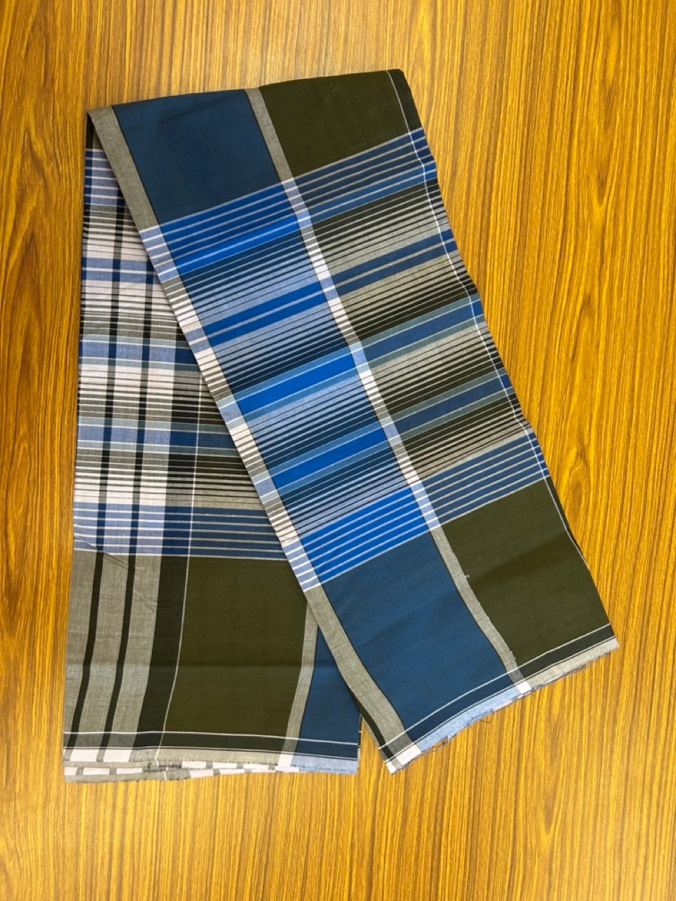 Premium Kathar Type Mund Pure cotton - Kaitharikada - Single Kaily / Lungi - 0.5 inch white Border with Blue , Olive Green & White Stripes body (2 meter / 4 muzham) - 26 KK8039 MUT