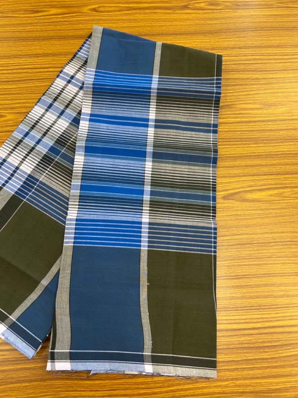 Premium Kathar Type Mund Pure cotton - Kaitharikada - Single Kaily / Lungi - 0.5 inch white Border with Blue , Olive Green & White Stripes body (2 meter / 4 muzham) - 26 KK8039 MUT