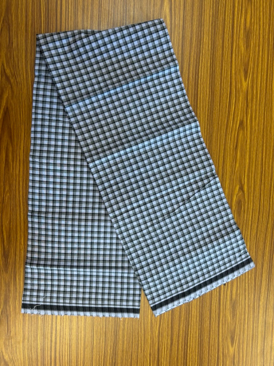 Premium Kathar Type Mund Pure cotton - Kaitharikada - Single Kaily / Lungi - 0.5 inch white Border with Brown, Light Blue , Black & White Check body (2 meter / 4 muzham) - 37 KK8039 MUT