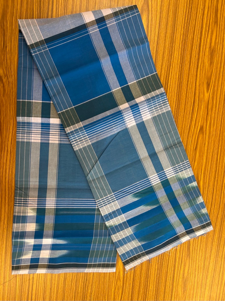 Premium Kathar Type Mund Pure cotton - Kaitharikada - Single Kaily / Lungi - 0.5 inch white Border with Blue , Olive Green , Brown & White Stripes body (2 meter / 4 muzham) - 29 KK8039 MUT