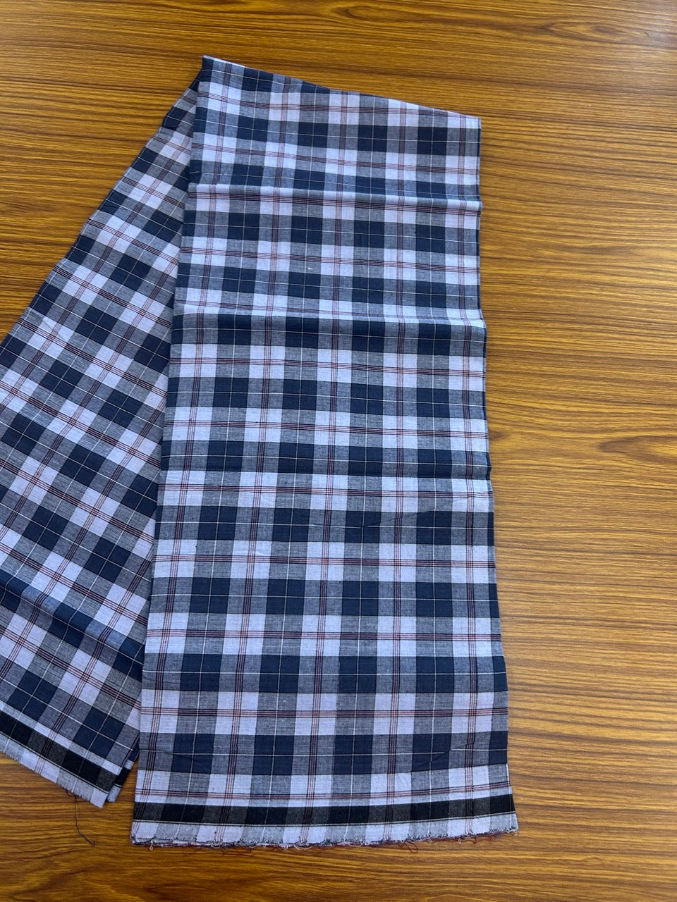 Premium Kathar Type Mund Pure cotton - Kaitharikada - Single Kaily / Lungi - 0.5 inch White Border with Blue , Maroon, Sky Blue & White Stripes body (2 meter / 4 muzham) - 32 KK8039 MUT