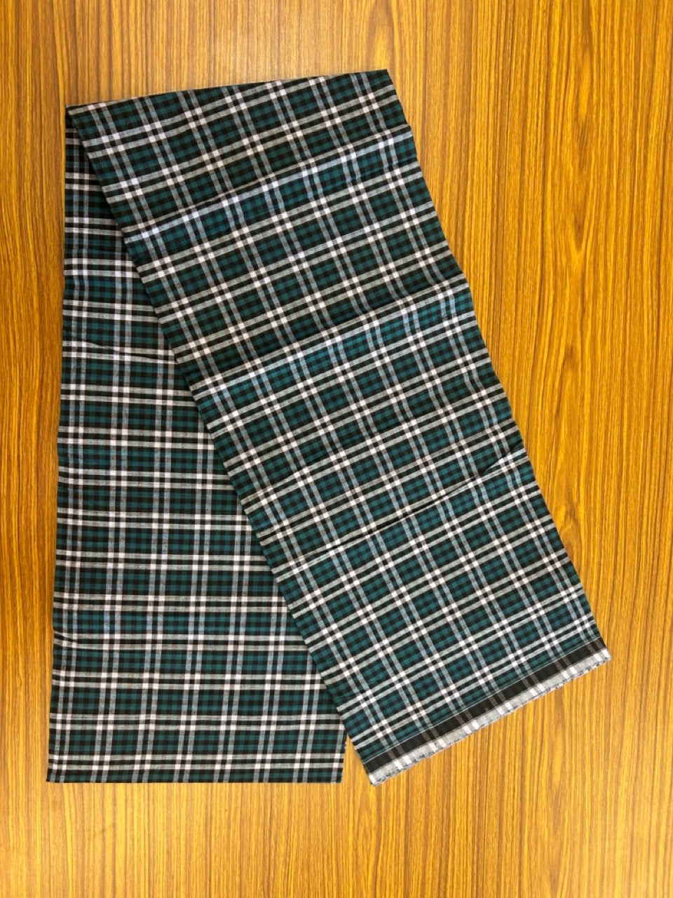 Premium Kathar Type Mund Pure cotton - Kaitharikada - Single Kaily / Lungi - 0.5 inch white Border with Green & Black Check body (2 meter / 4 muzham) - 40 KK8039 MUT
