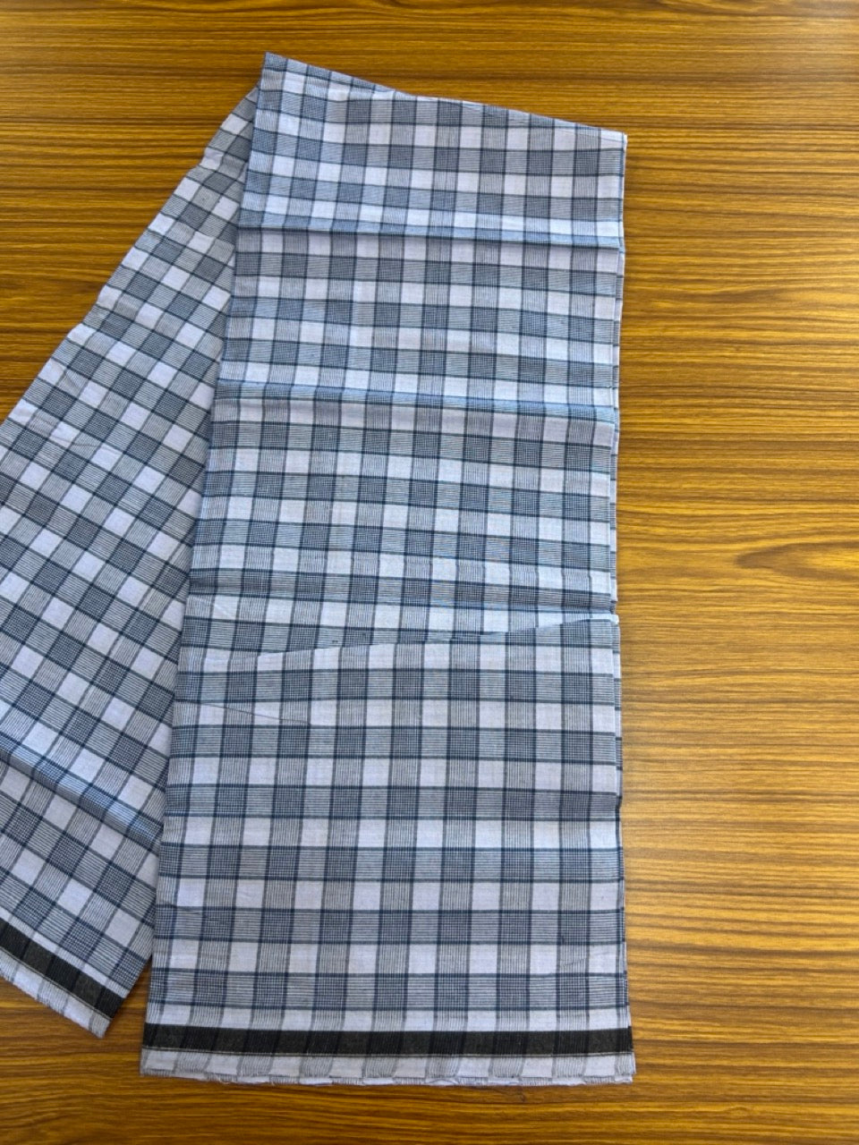 Premium Kathar Type Mund Pure cotton - Kaitharikada - Single Kaily / Lungi - 0.5 inch white Border with Lavander & Blue Check body (2 meter / 4 muzham) - 38 KK8039 MUT