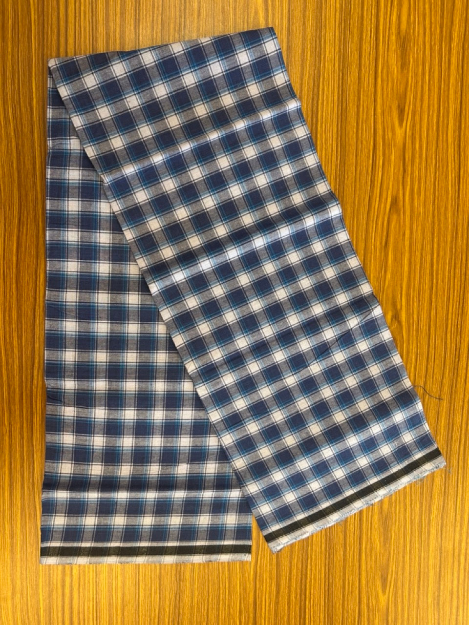 Premium Kathar Type Mund Pure cotton - Kaitharikada - Single Kaily / Lungi - 0.5 inch Black Border with Blue & White Check body (2 meter / 4 muzham) - 43 KK8039 MUT