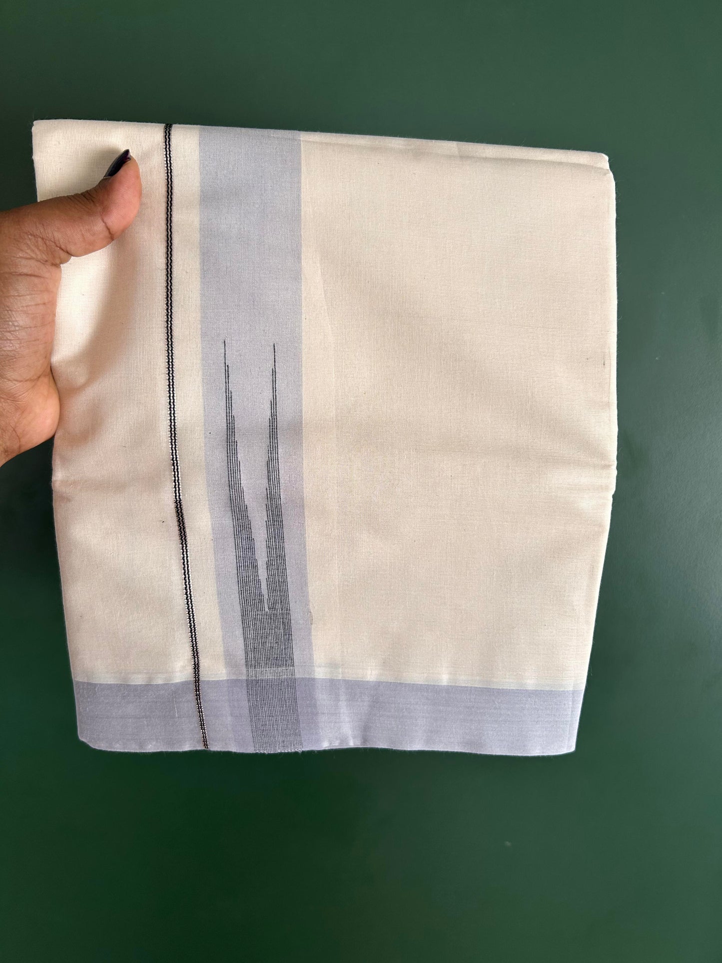 Double off white (Unbleached) Mundu/Dhoti - 20% Discount! KaithariKada Balaramapuram  Pure Cotton - 100X80 - 1.5 inch Silver kasavu & Greyish Lavender & Black Shaded striped chutty - 4 mtr (8.5 Muzham) - 12 KK5428 VAS