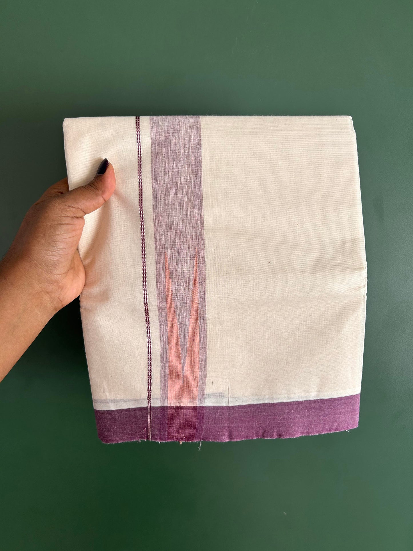 Double off white (Unbleached) Mundu/Dhoti - 20% Discount! KaithariKada Balaramapuram  Pure Cotton - 100X80 - 1.5 inch Silver kasavu & Purple & Peach Orange Shaded striped chutty - 4 mtr (8.5 Muzham) - 13 KK5428 VAS