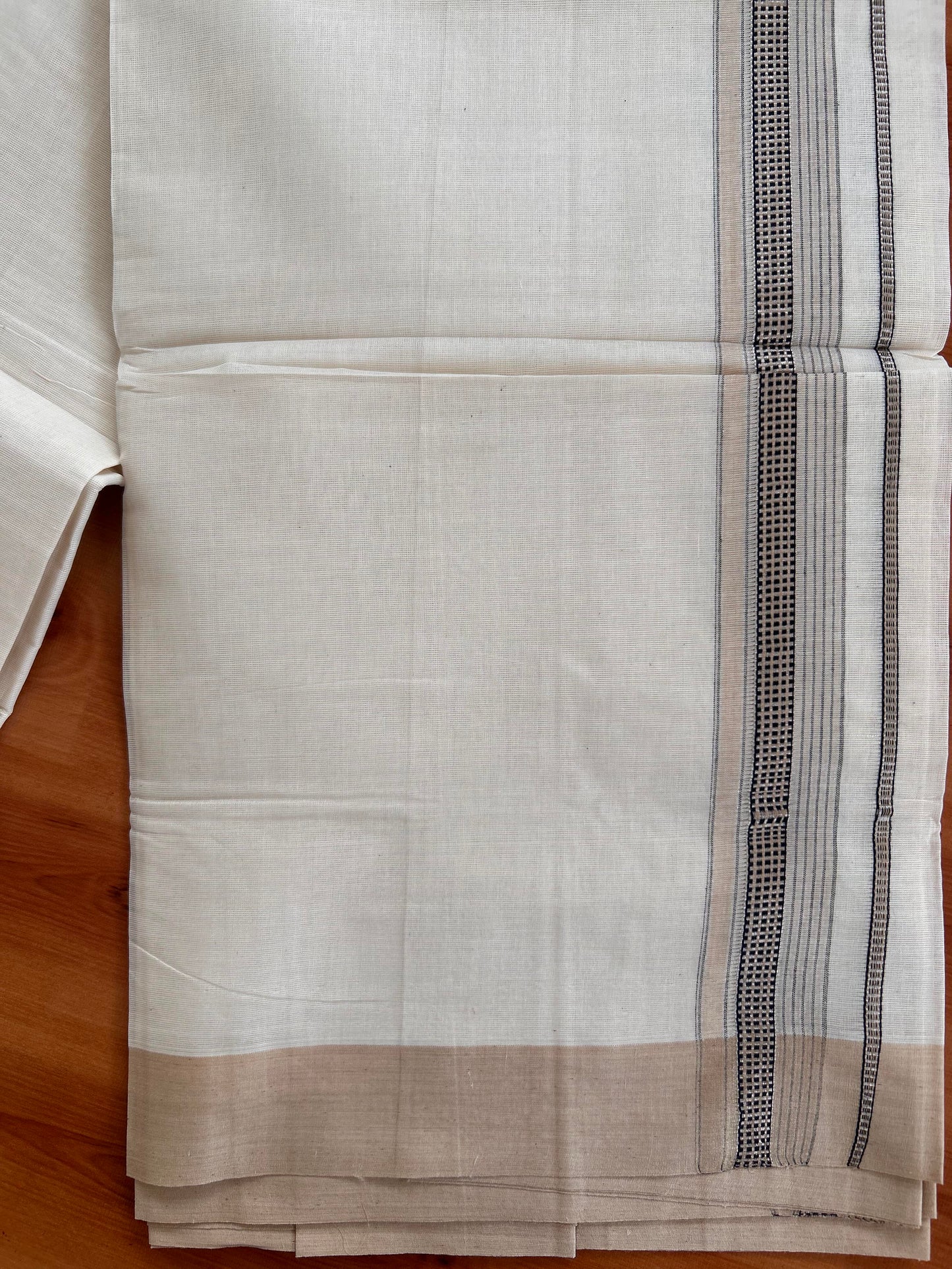 Double Off White  Mundu/Dhoti- 20% Discount! KaithariKada Balaramapuram Pure Cotton - 100x100 - 1.25 inch Silver Kasav & Light Peach & Black Design Striped Kara - 4mtr (8.5muzham) - 5 KK5428 VAS