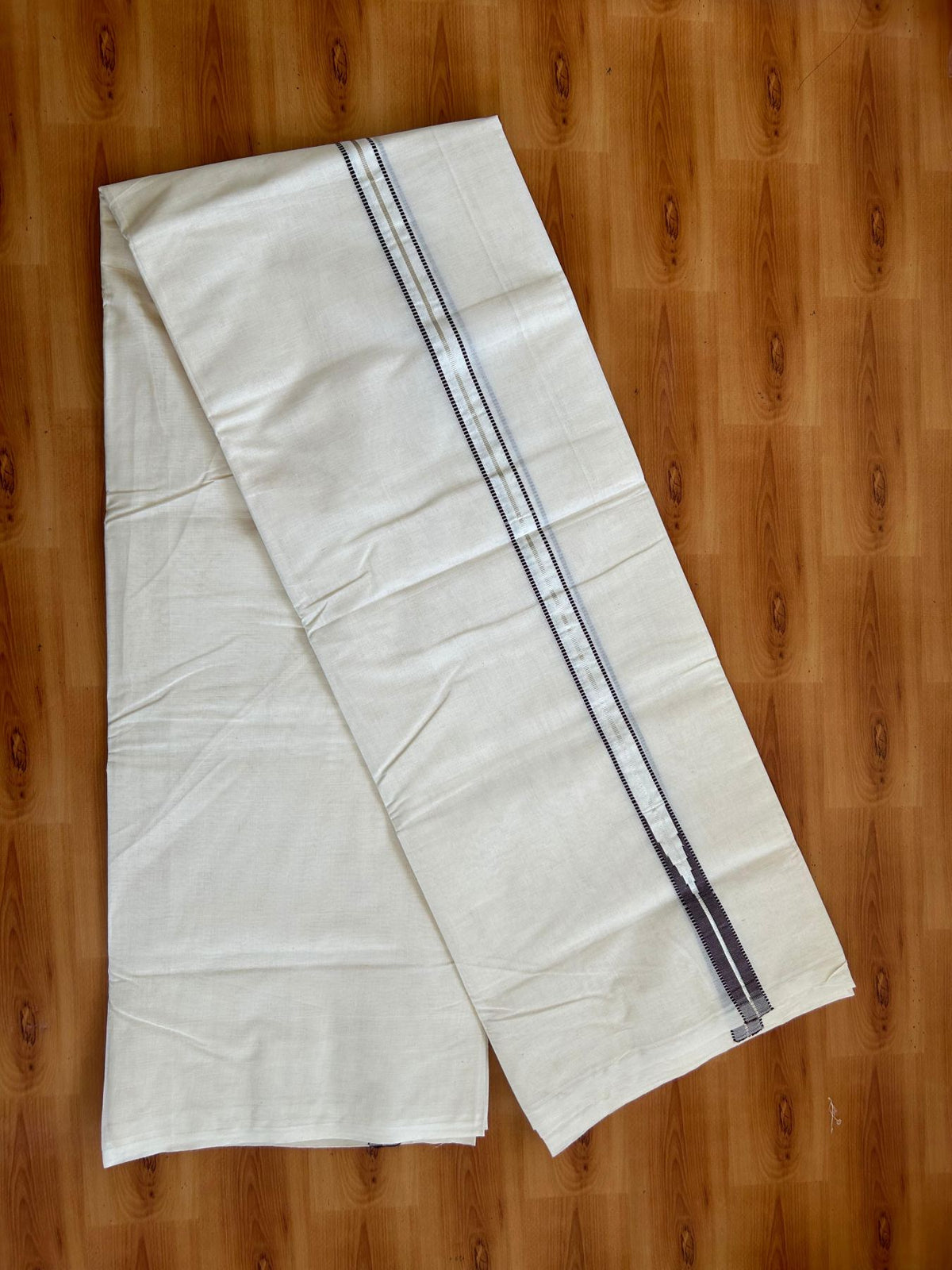 Double Off White (Unbleached) Mundu/Dhoti - 20% Discount!! KaithariKada Pulimood 100% Cotton 100X100 - 1 Inch Puliyilakkara Silver Kasav & Brown Striped Chutty Kara - 3.75 mtr (8 muzham) - 12 KK5545 ASH