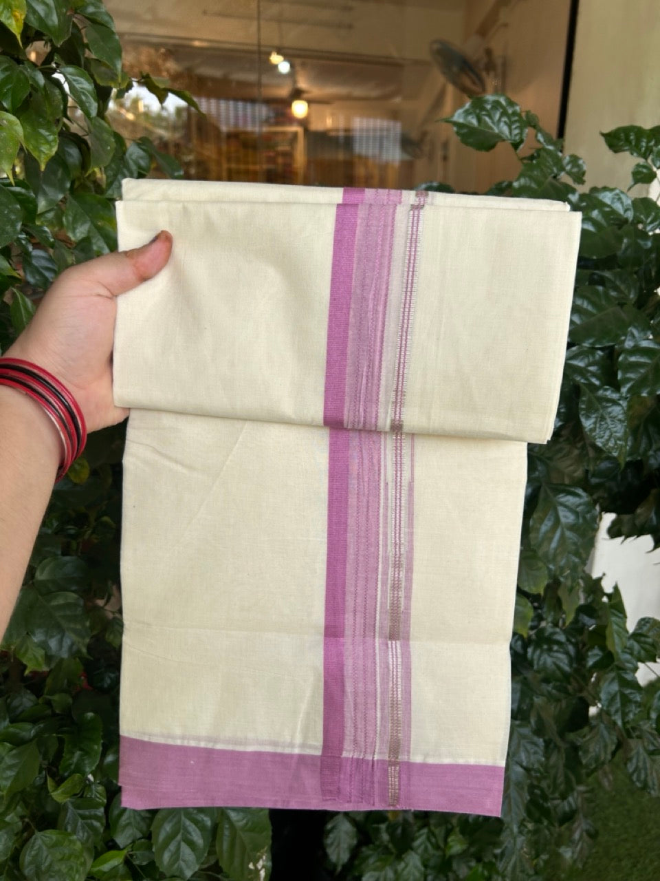 20% Discount ! KaithariKada Balaramapuram 100% Cotton Off White (Unbleached) Double Mundu/Dhoti - 80s - 1.5 inch Silver Kasav & Lavender Pink Stripes Chutty kara 4 mtr (8.5 muzham) - 9 KK5302 MUT