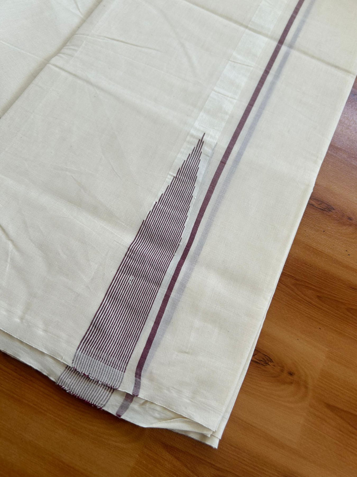 Double Off White (Unbleached) Mundu/Dhoti - 20% Discount!! KaithariKada Pulimood 100% Cotton 100X100 - 1 inch Puliyilakkara Brown Chutty Kara - 4 mtr (8.5 muzham) - 8 KK5545 ASH
