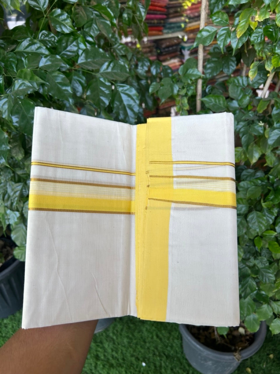20% Discount ! KaithariKada Balaramapuram 100% Cotton Off White (Unbleached) Double Mundu/Dhoti - 80s - 1.5 inch Gold Kasav & Yellow Striped kara 4 mtr (8.5 muzham) - 29 KK5302 MUT