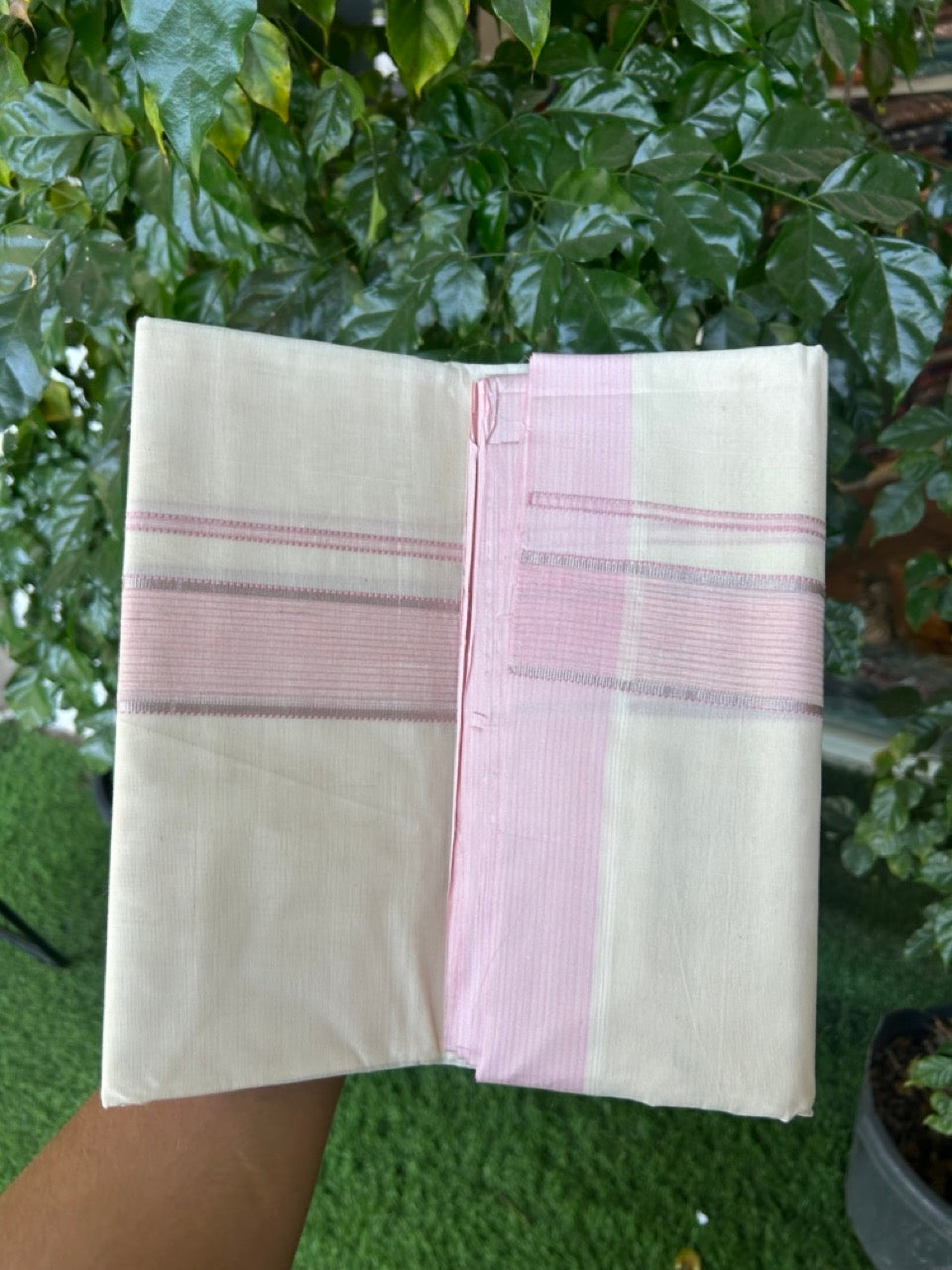 20% Discount ! KaithariKada Balaramapuram 100% Cotton Off White (Unbleached) Double Mundu/Dhoti - 80s - 1.75 inch Silver Kasav & Baby Pink Shaded Stripes kara 4 mtr (8.5 muzham) - 20 KK5302 MUT