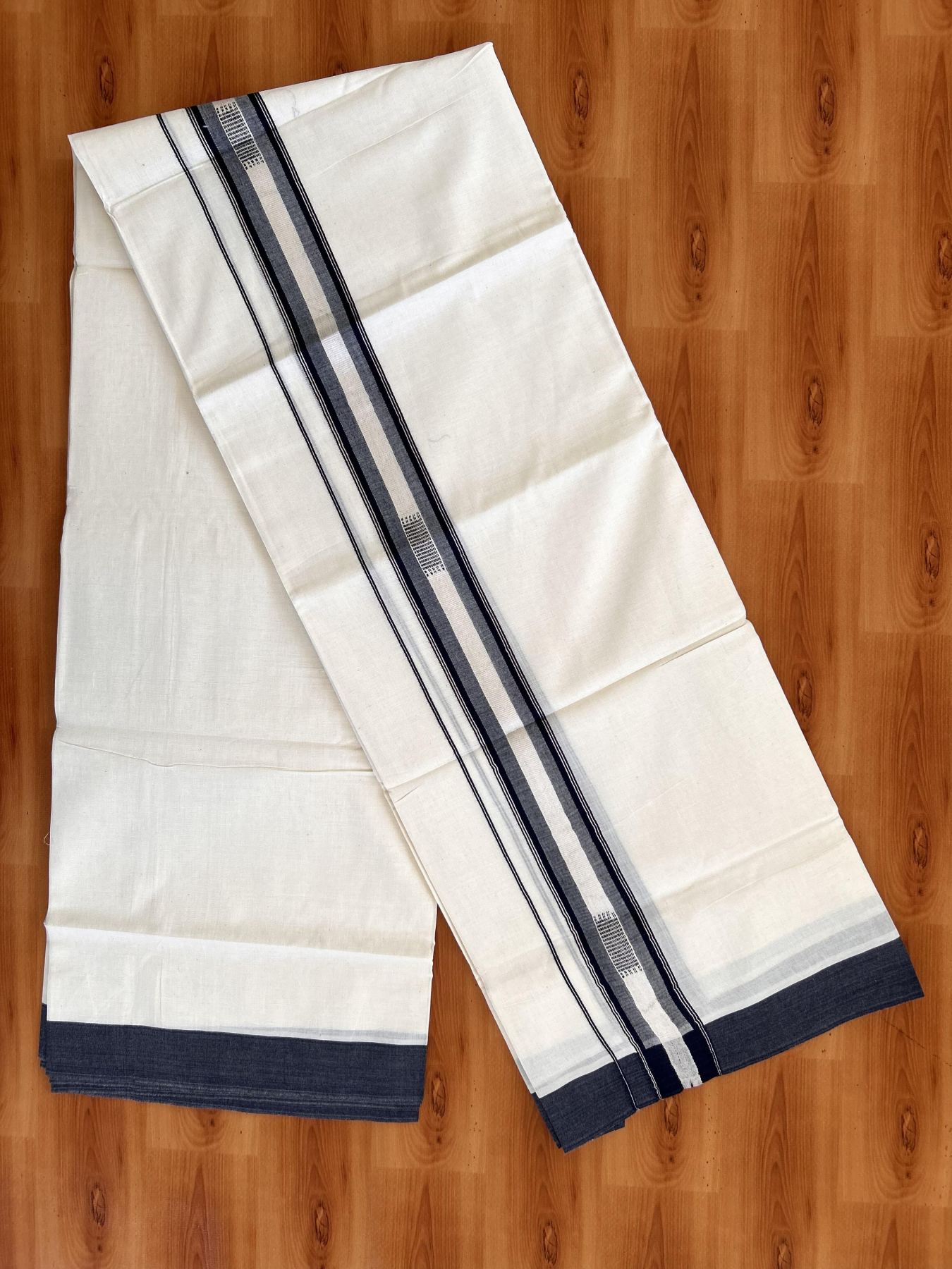 Double Off White  Mundu/Dhoti- 20% Discount! KaithariKada Balaramapuram Pure Cotton - 100x80 - 1.5 inch Silver Kasav & Navy Blue Shaded Design Striped Kara - 4mtr (8.5muzham) - 21 KK5428 VAS