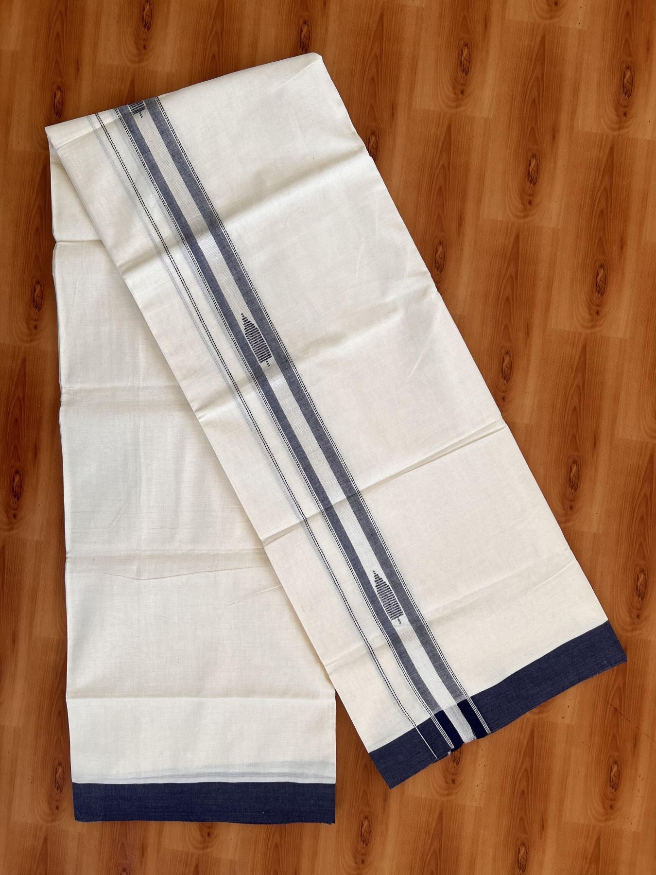 Double Off White  Mundu/Dhoti- 20% Discount! KaithariKada Balaramapuram Pure Cotton - 100x80 - 1.5 inch Silver Kasav & Navy Blue Shaded Design Striped Kara - 4mtr (8.5muzham) - 20 KK5428 VAS