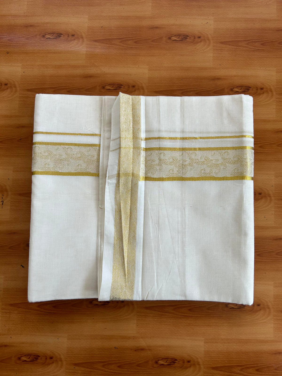 Double Off White (Unbleached) Mund/Dhoti - 20% Discount! KaithariKada Pulimood - Pure Cotton - 80s - 1.5 inch Gold Kasav Jacquard Design Kara 4 mtr (8.5 Muzham) - 7 KK5543 GAN