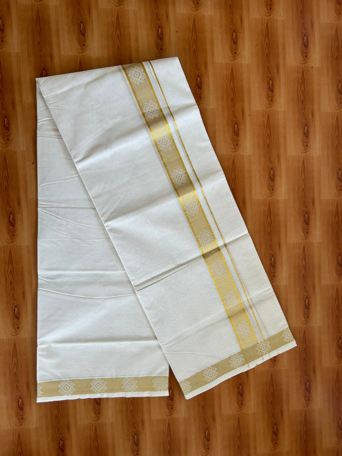Double Off White (Unbleached) Mund/Dhoti - 20% Discount! KaithariKada Pulimood - Pure Cotton - 80s - 1.5 inch Gold Kasav Jacquard Design Kara 4 mtr (8.5 Muzham) - 8 KK5543 GAN